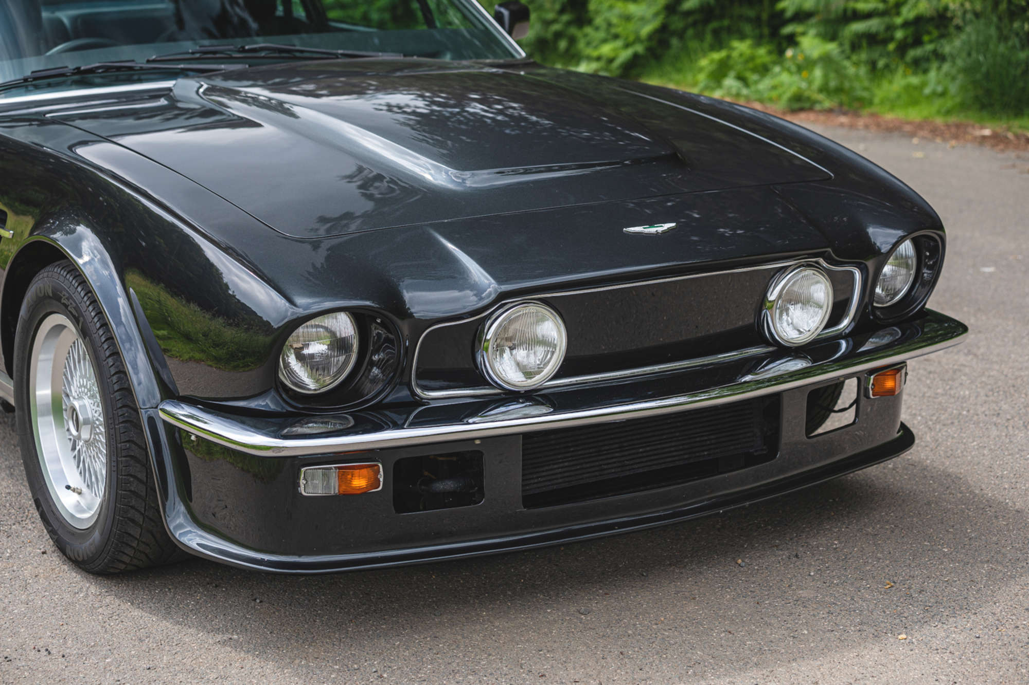 1990 Aston Martin V8 Vantage Coupe X-Pack (Manual)-Auction Lot