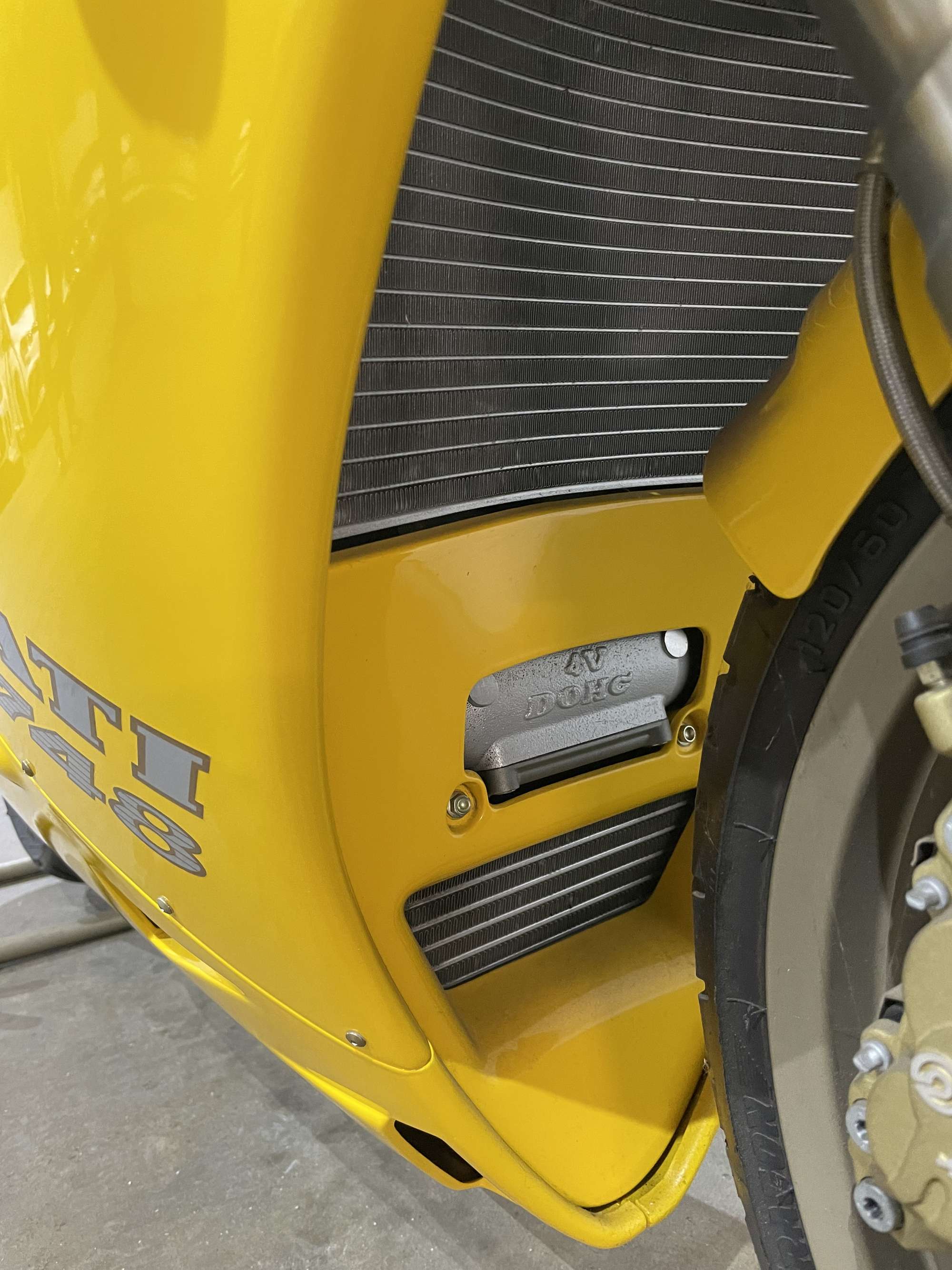 1998 Ducati 748 SPS-Auction Lot