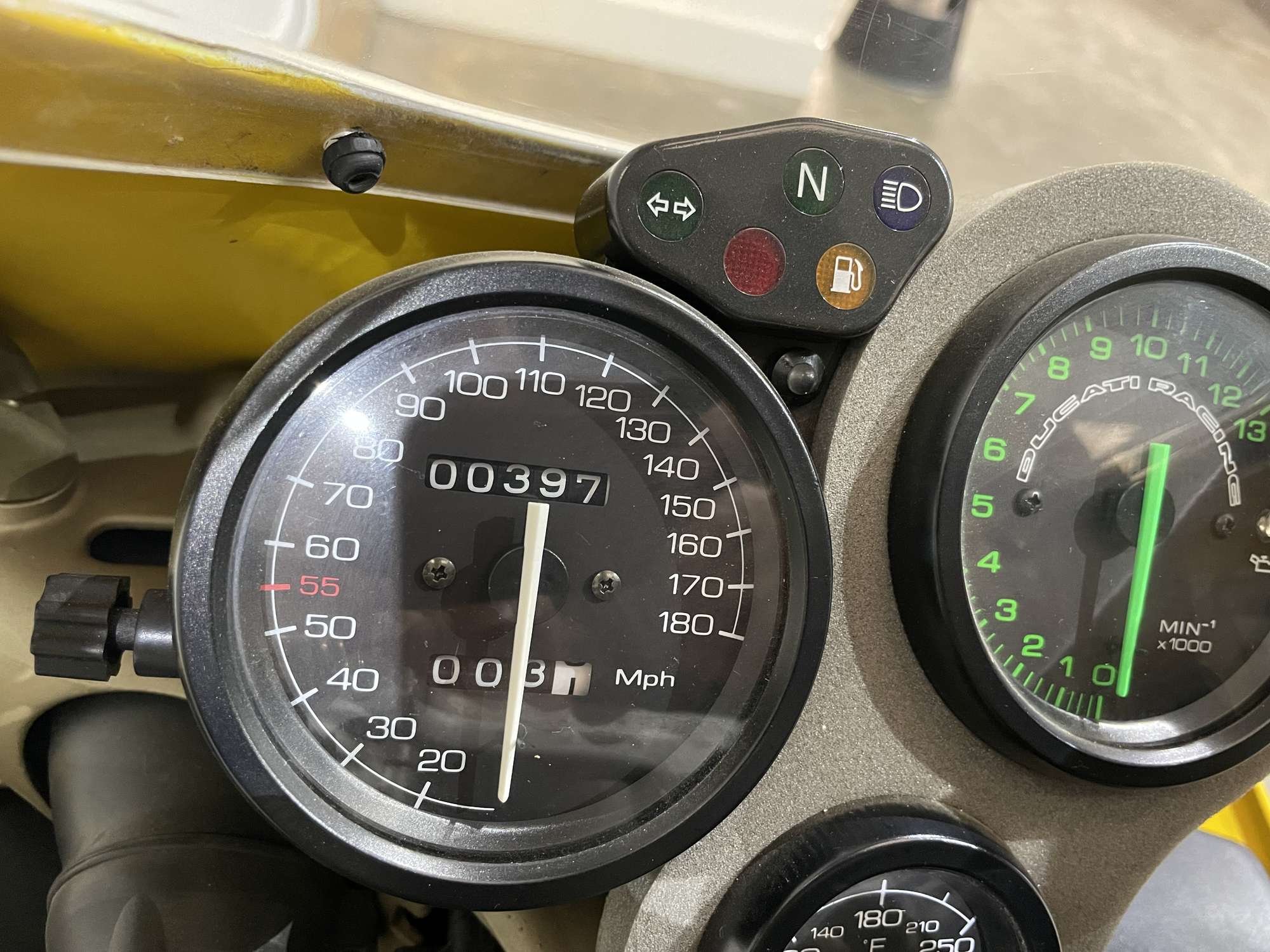 1998 Ducati 748 SPS-Auction Lot