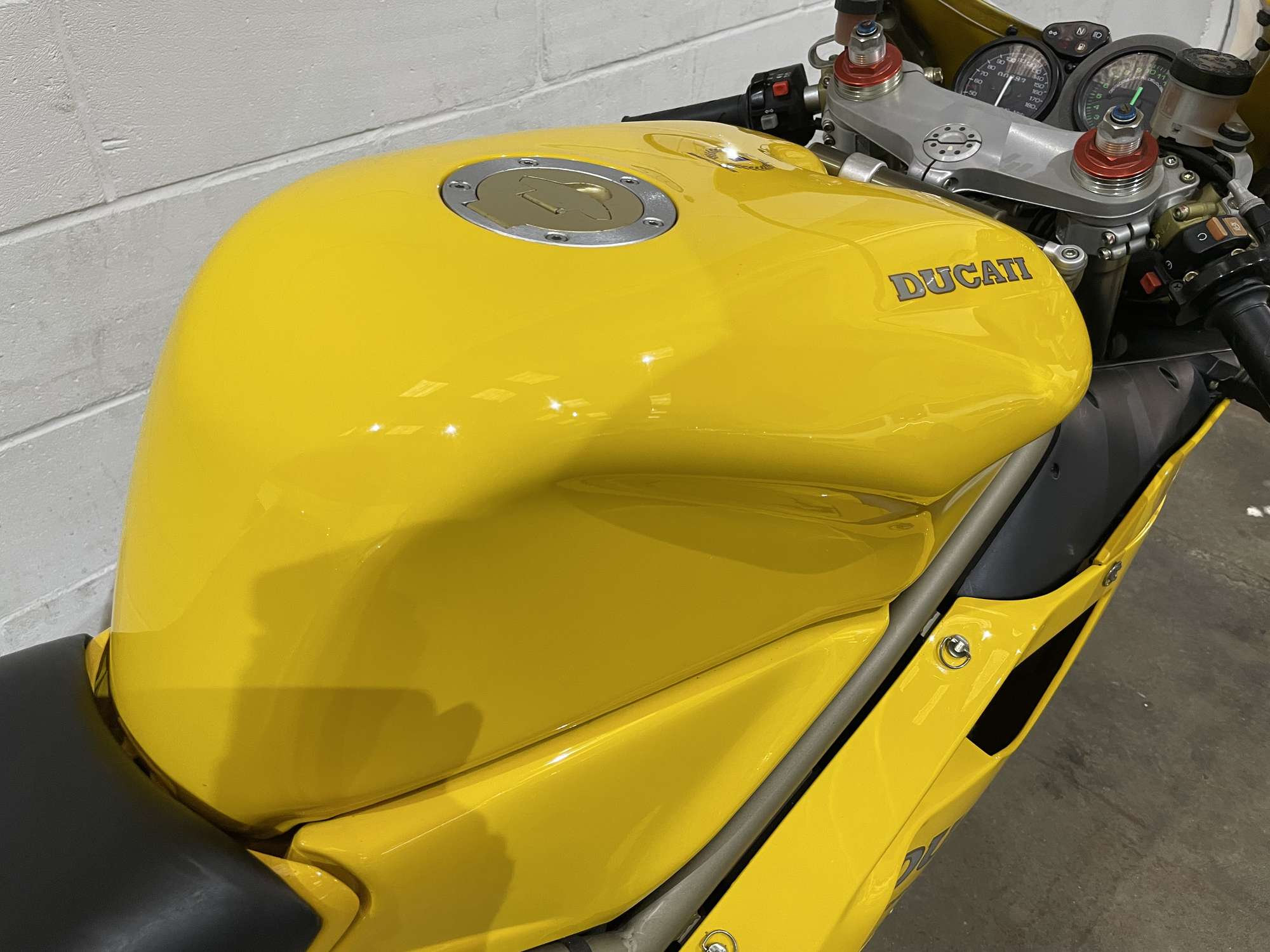 1998 Ducati 748 SPS-Auction Lot