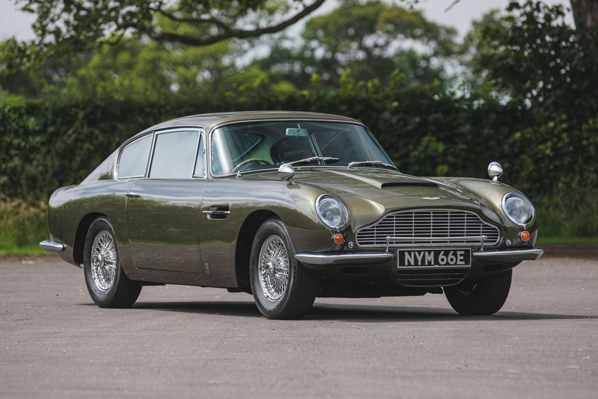 1967 Aston Martin DB6 Vantage-Auction Lot