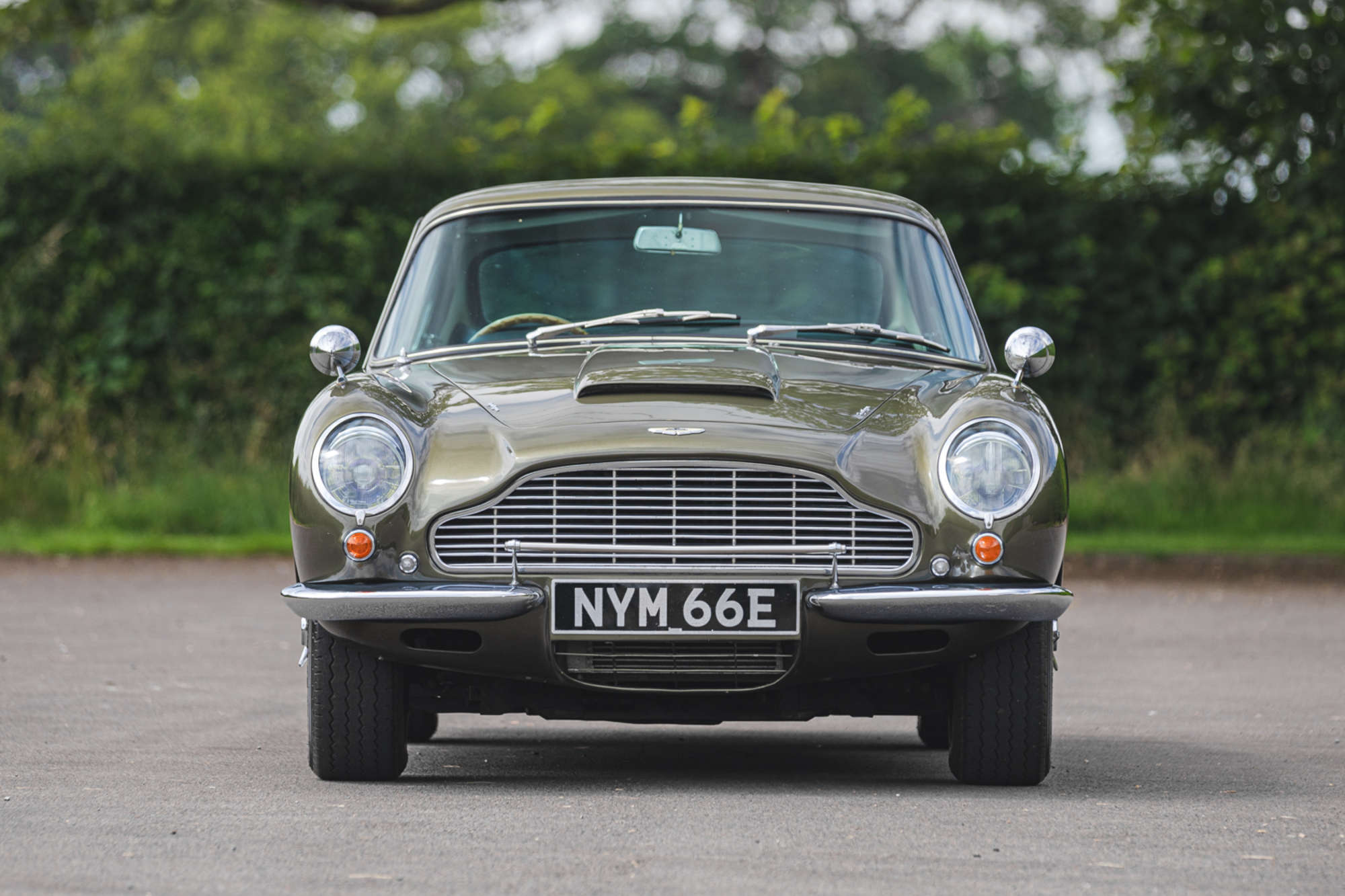 1967 Aston Martin DB6 Vantage-Auction Lot