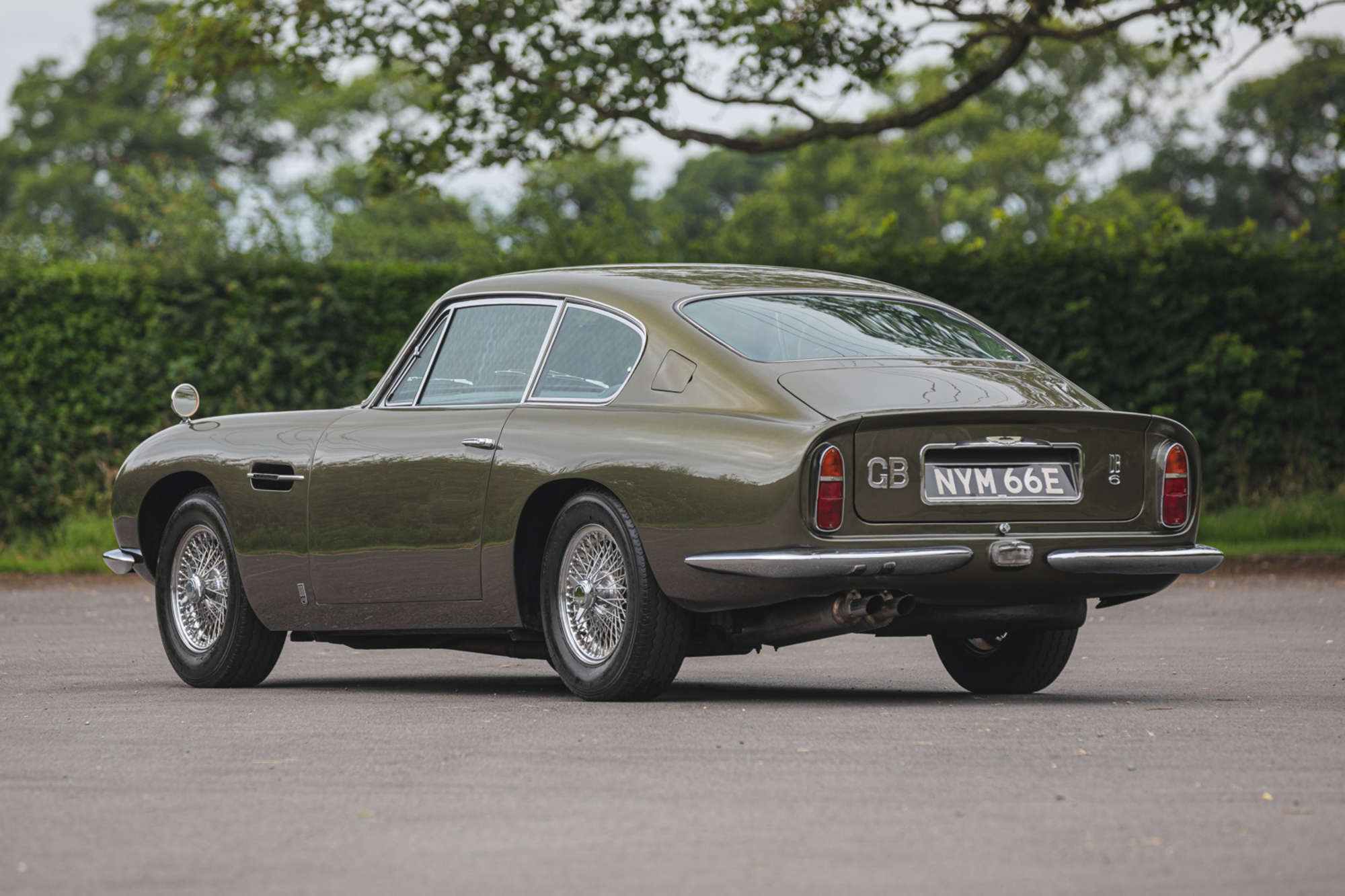 1967 Aston Martin DB6 Vantage-Auction Lot