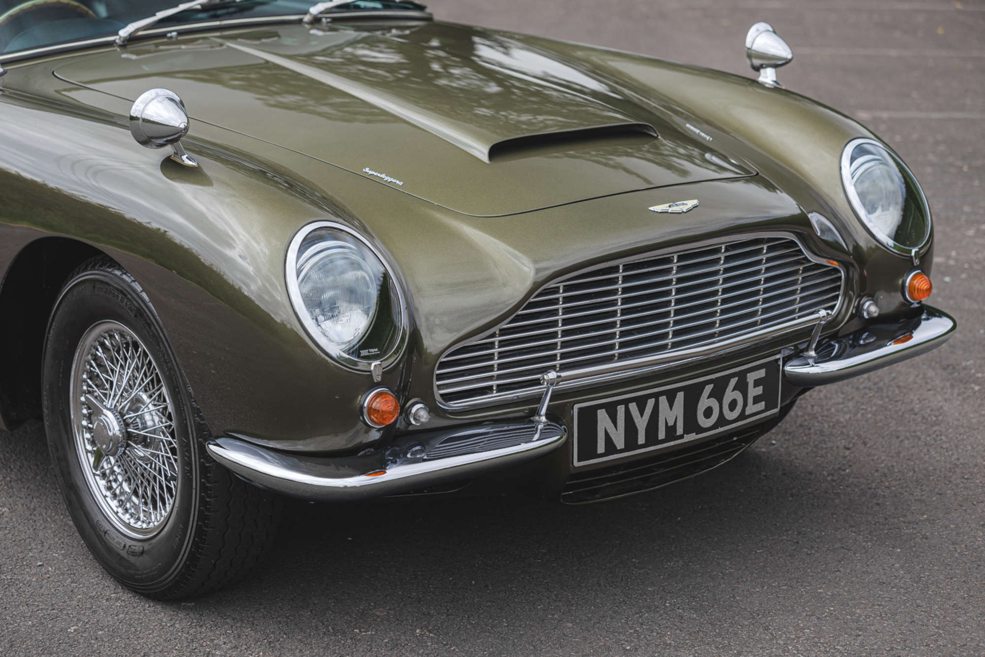 1967 Aston Martin DB6 Vantage-Auction Lot