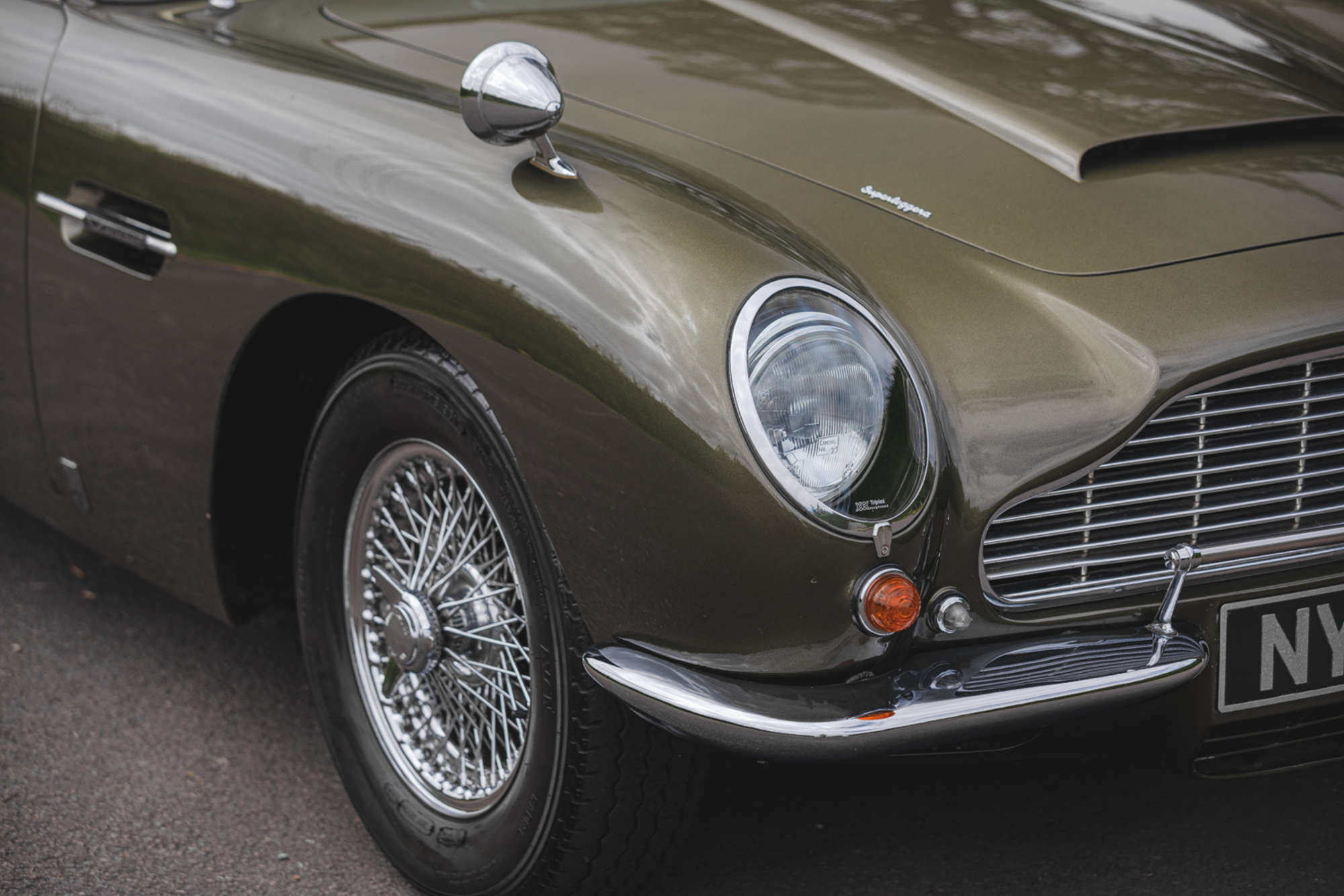 1967 Aston Martin DB6 Vantage-Auction Lot