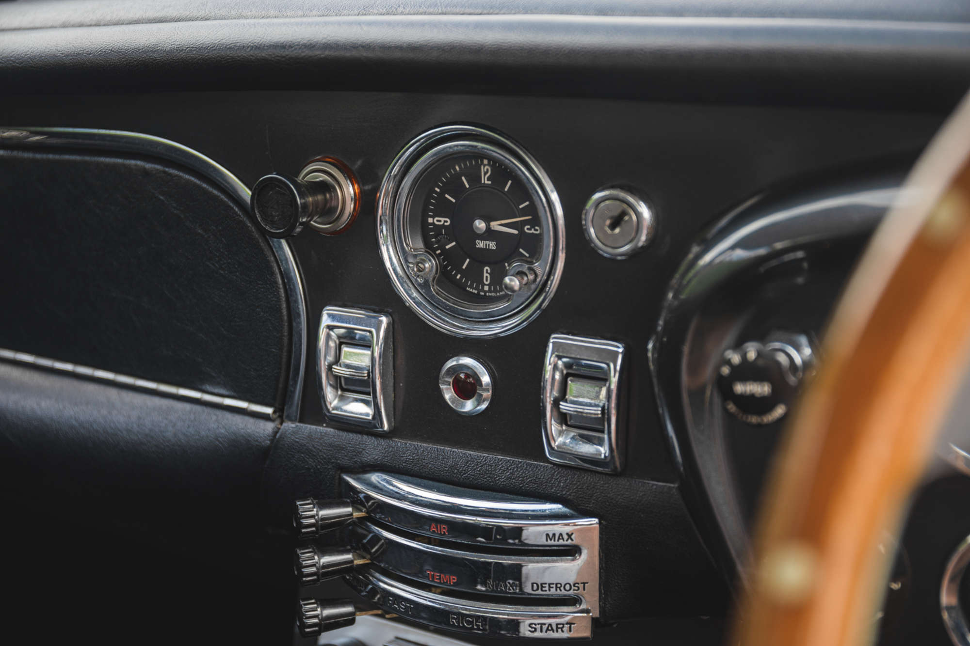 1967 Aston Martin DB6 Vantage-Auction Lot