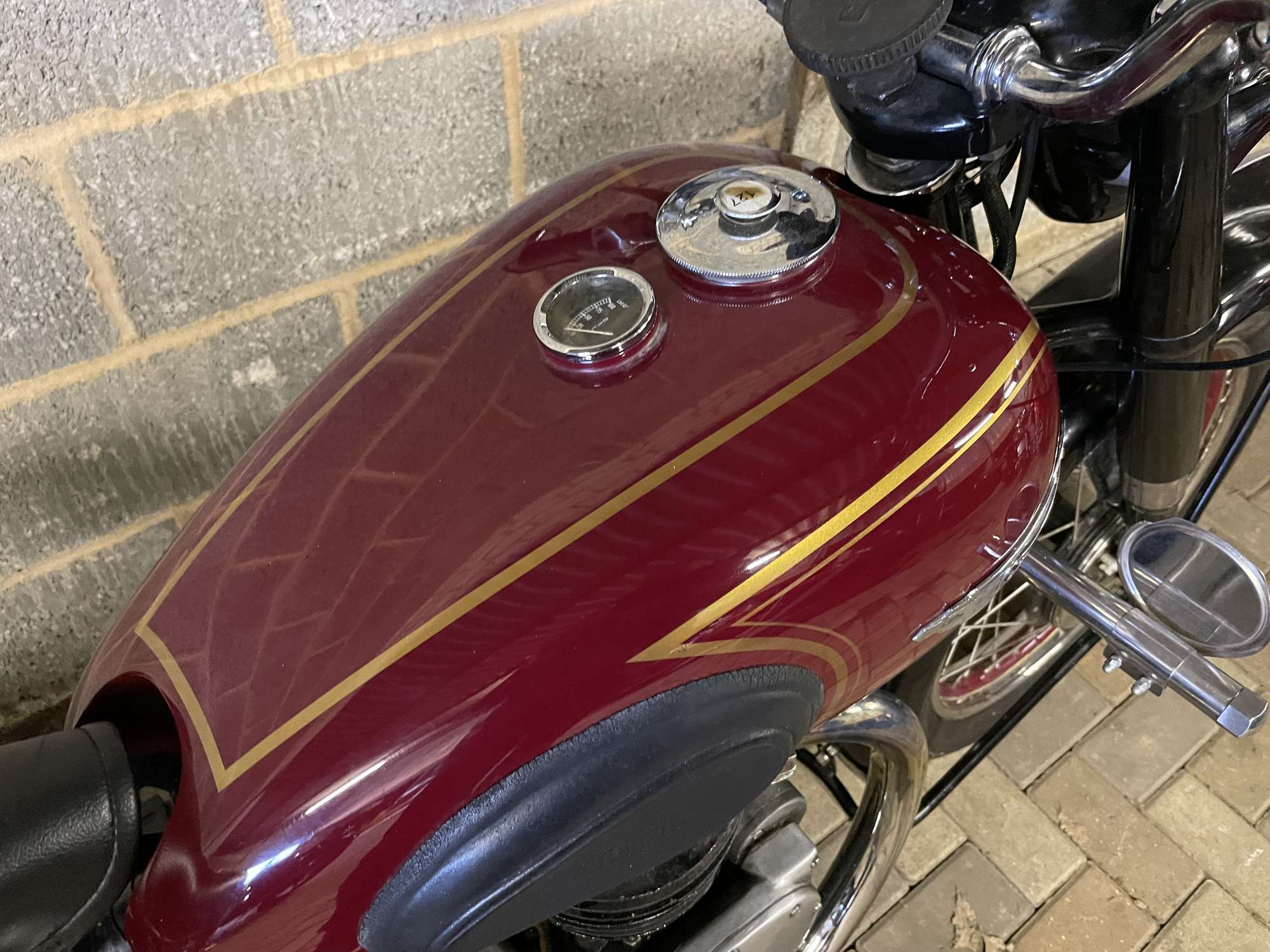 1952 Ariel Red Hunter Twin-Sold