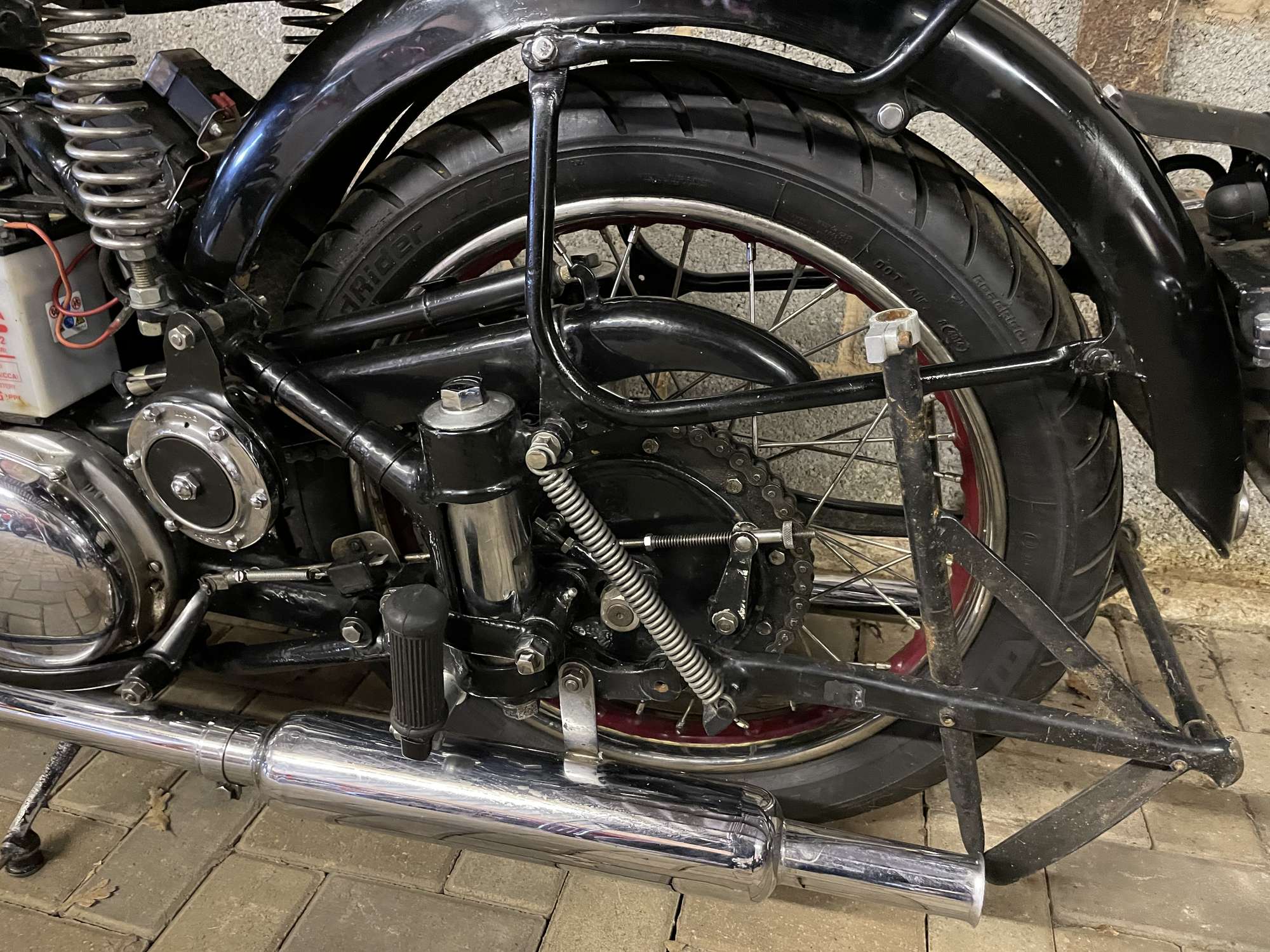 1952 Ariel Red Hunter Twin-Sold