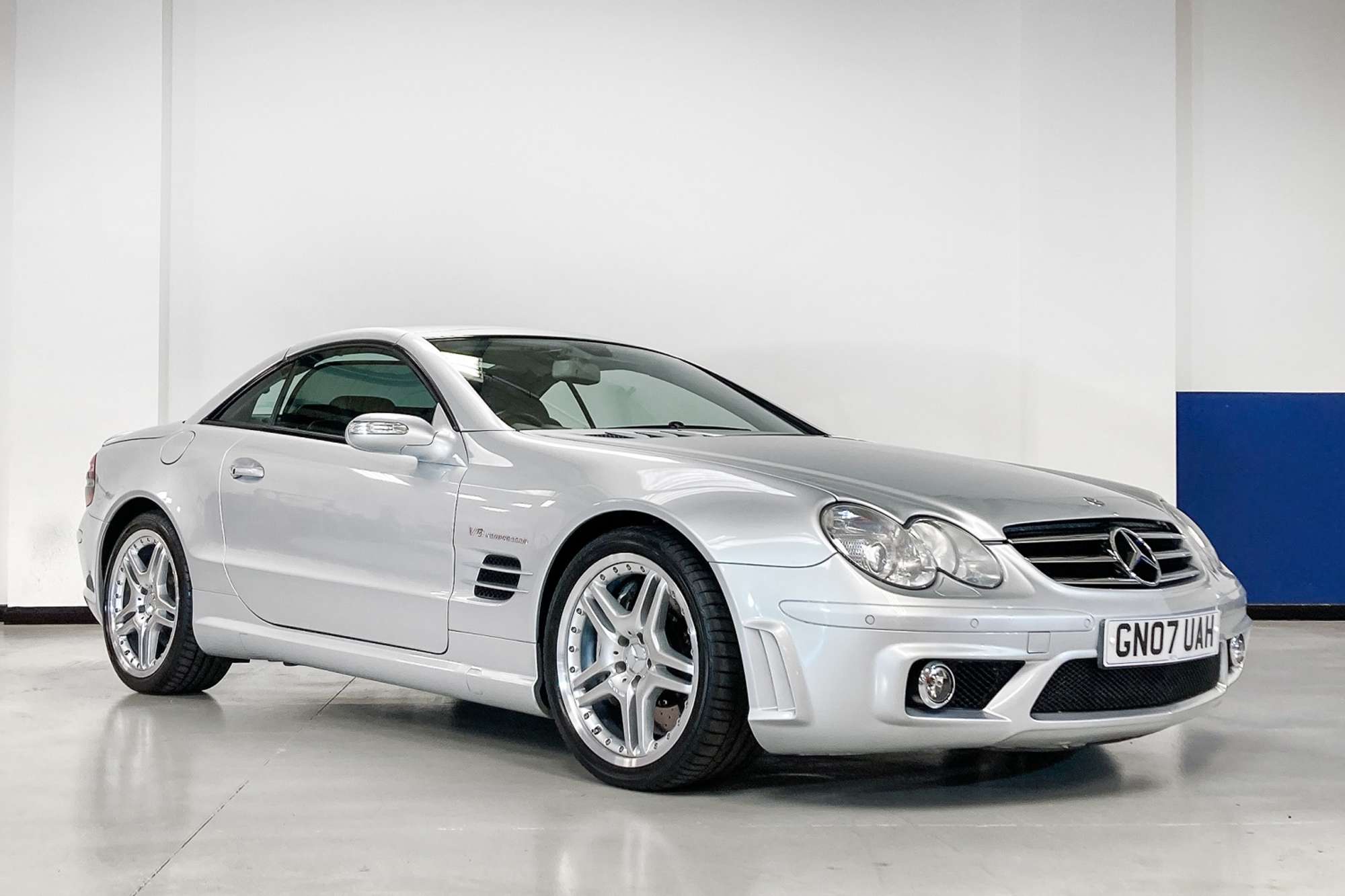 1/43 Mercedes-Benz SL55 AMG(R230前期型)/PMA Iconic Auctioneers | 2007 Mercedes-Benz SL55 AMG - F1 (R230