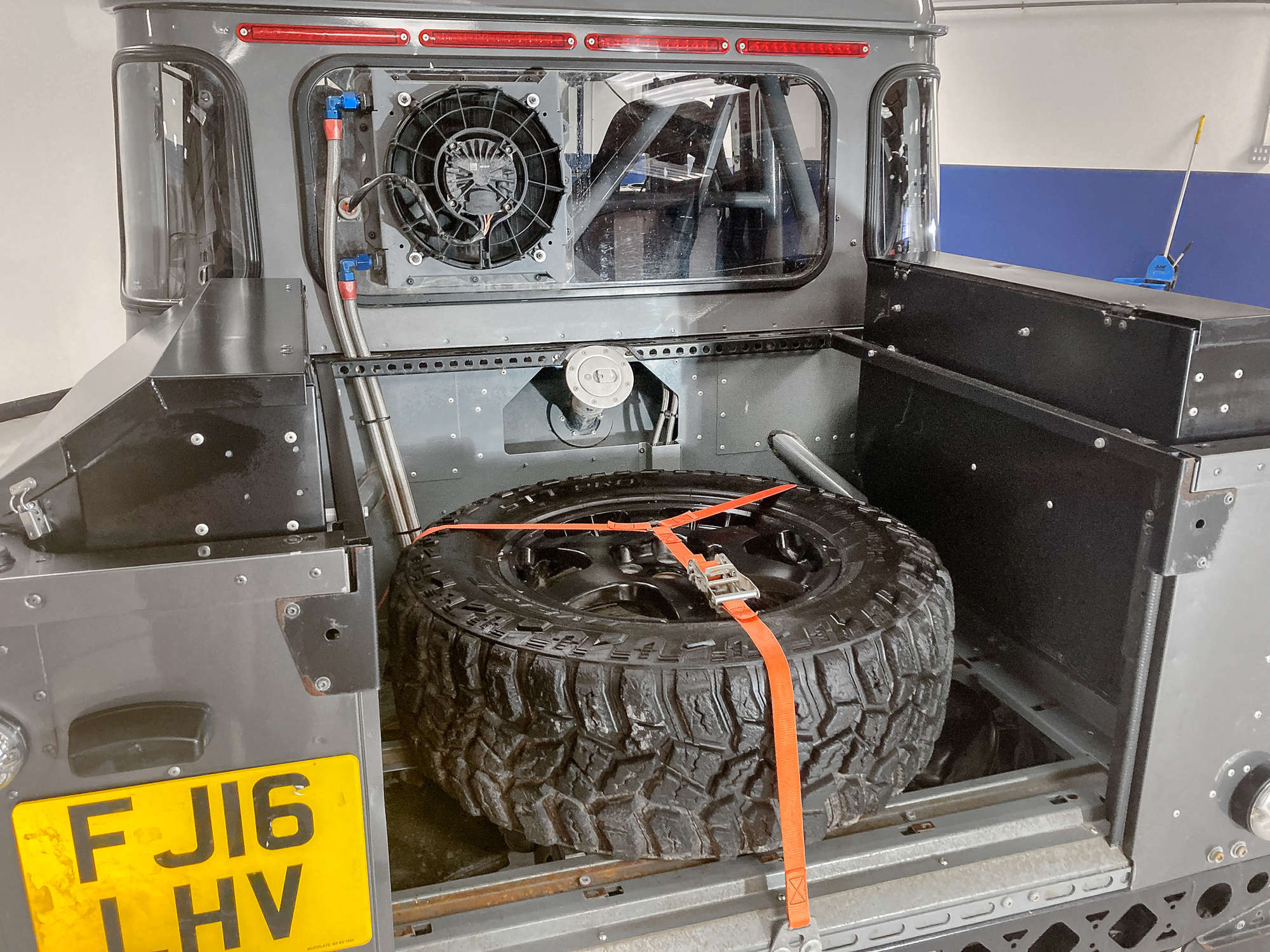 2016 Bowler CSP V8 Prototype 'P1'-Auction Lot