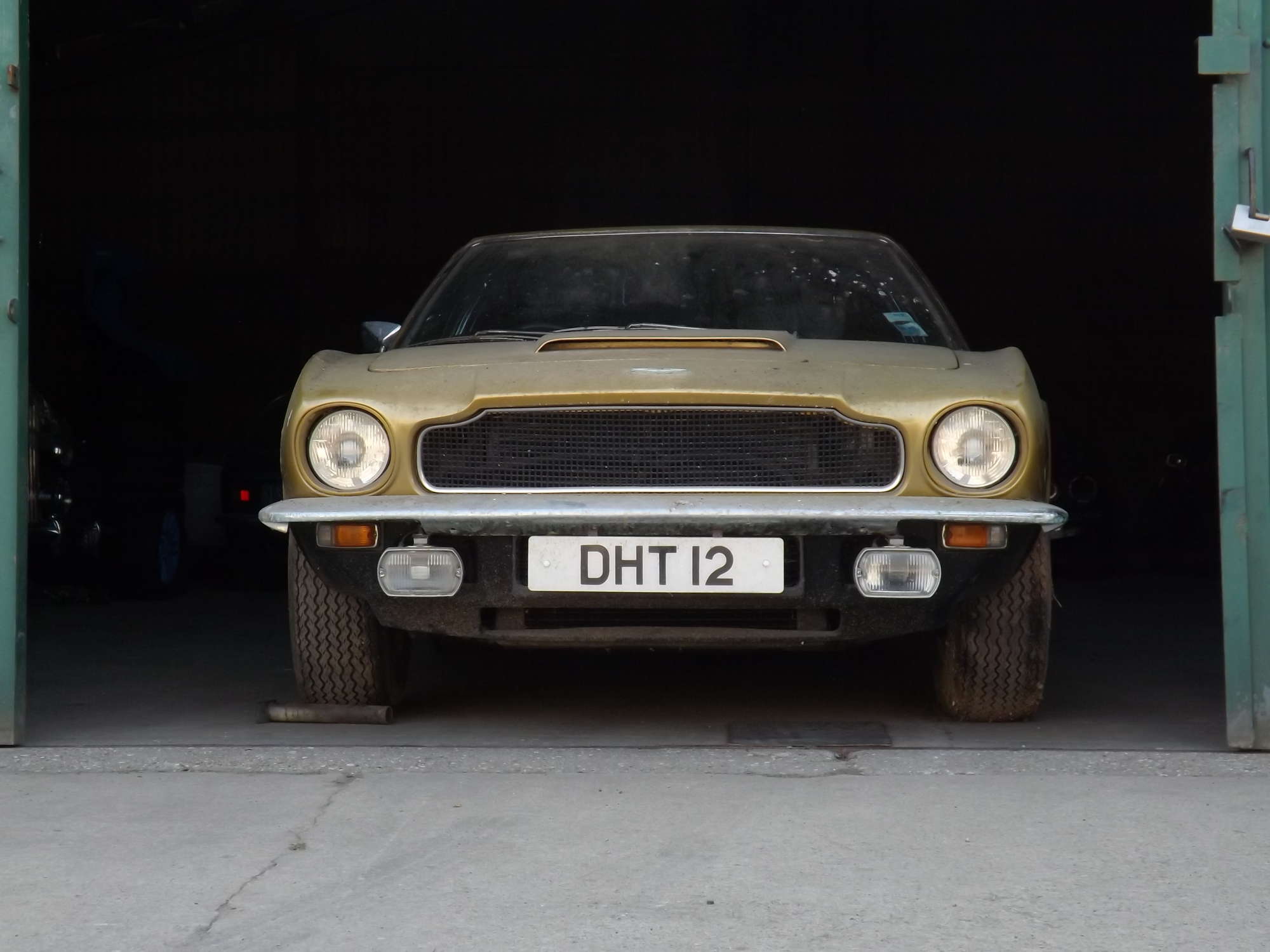 1973 Aston Martin AM V8 - Garage Find-Sold