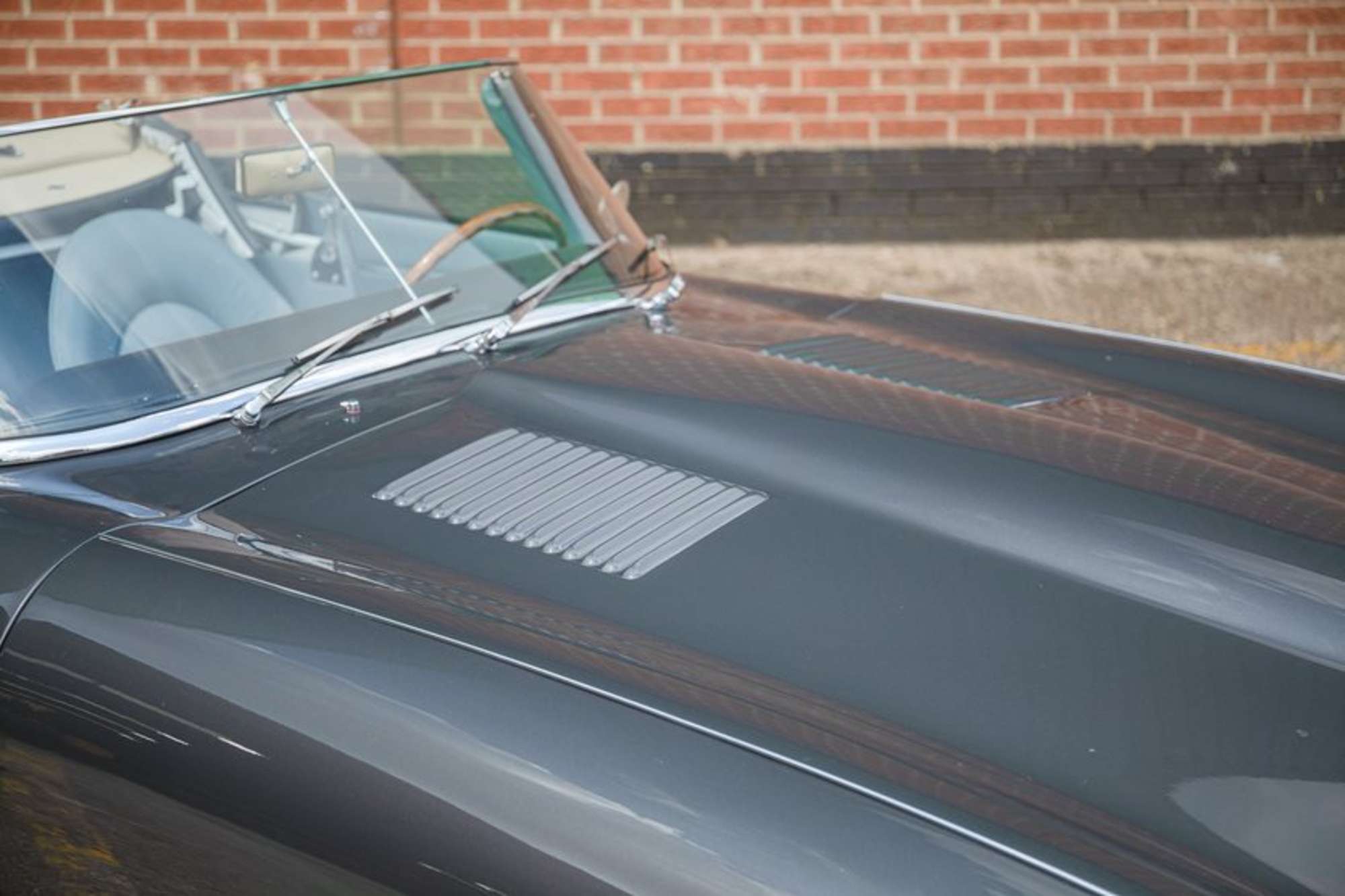 1961 Jaguar E-Type 3.8  'External Bonnet Lock' Roadster-Auction Lot