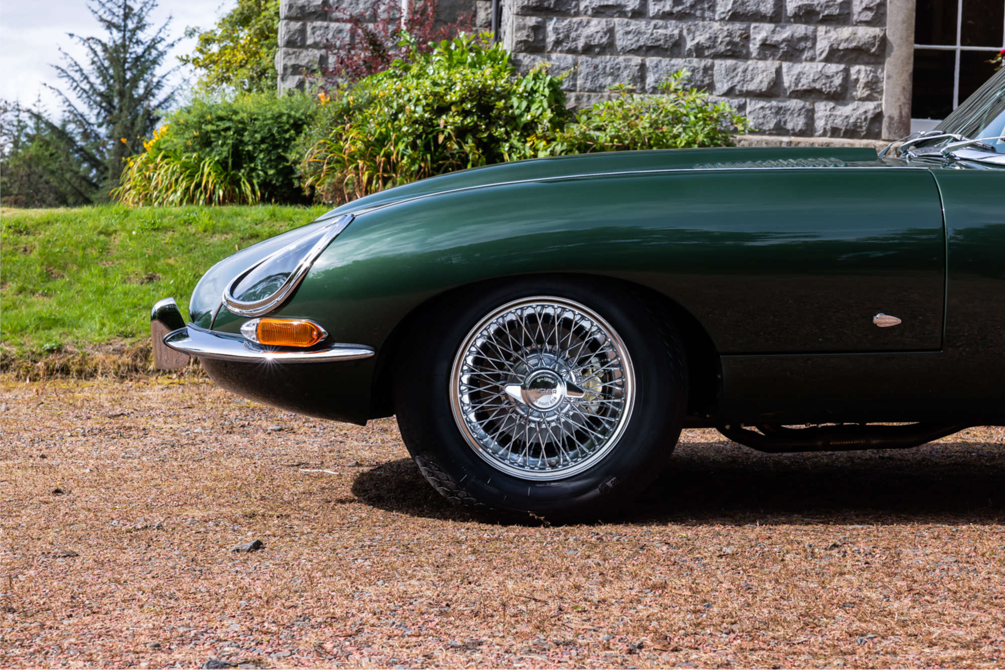 1961 Jaguar E-Type Series 1 3.8  'External Bonnet Lock' Road-Auction Lot
