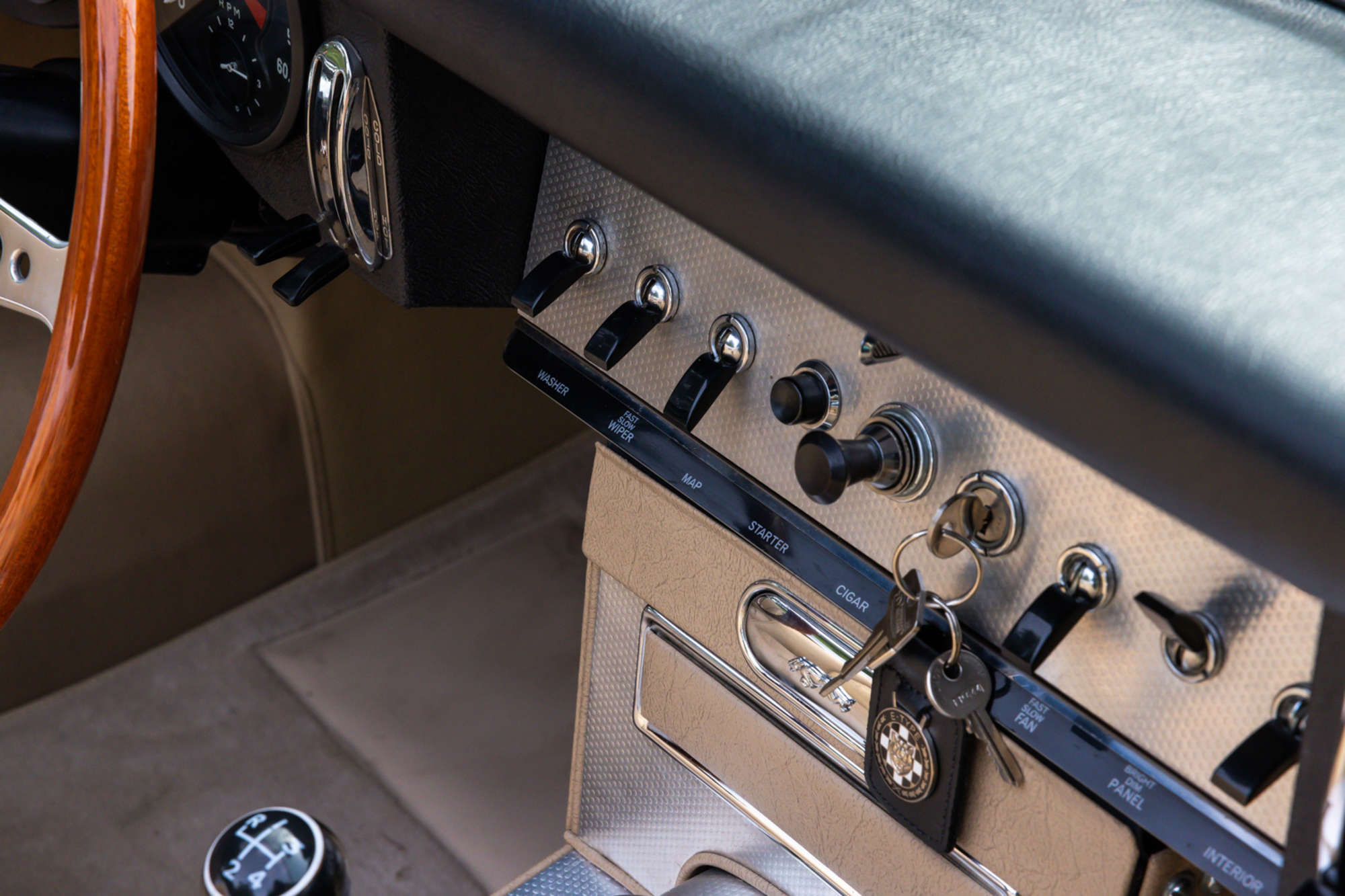 1961 Jaguar E-Type Series 1 3.8  'External Bonnet Lock' Road-Auction Lot