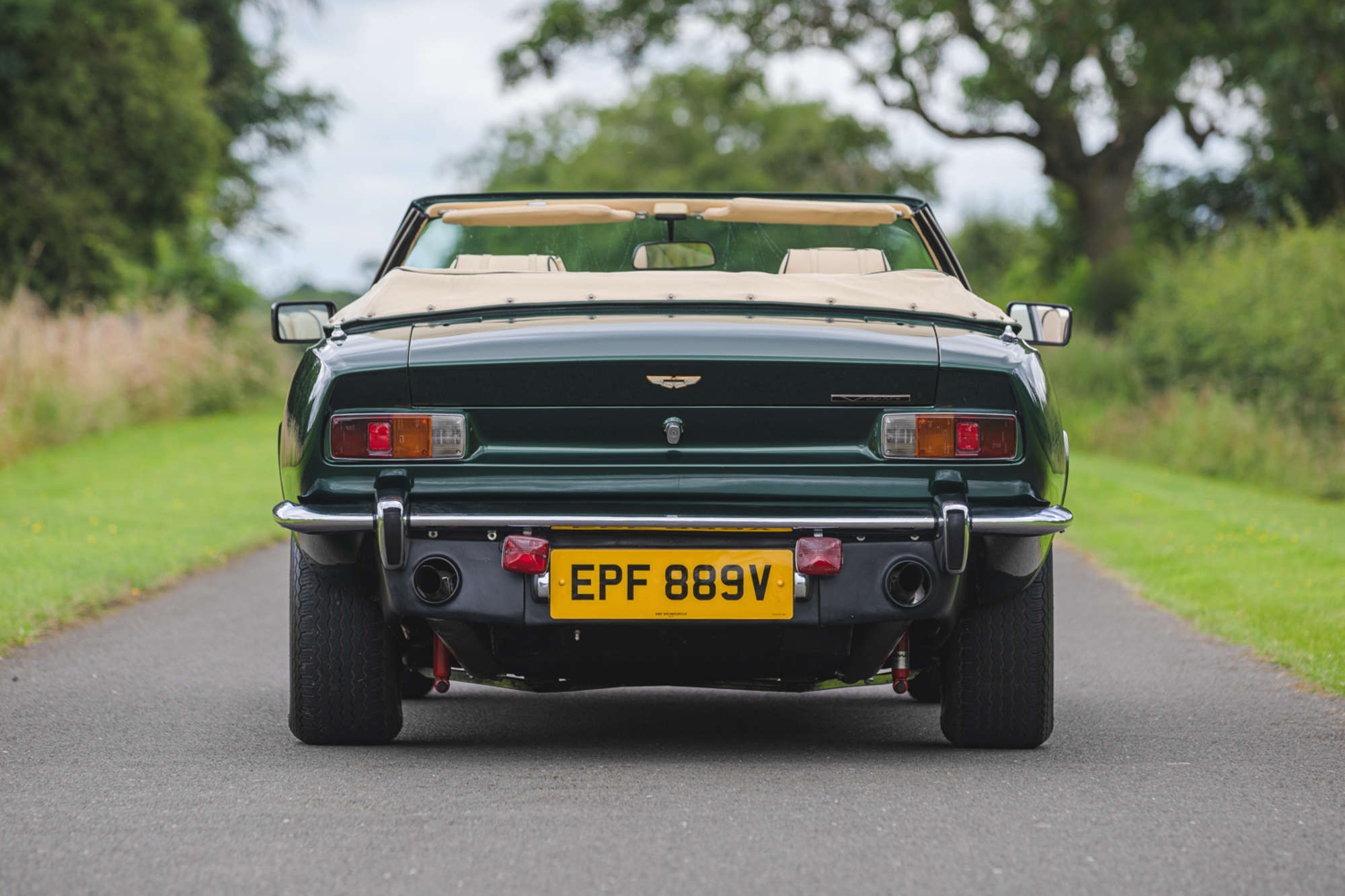1979 Aston Martin V8 Volante-Auction Lot