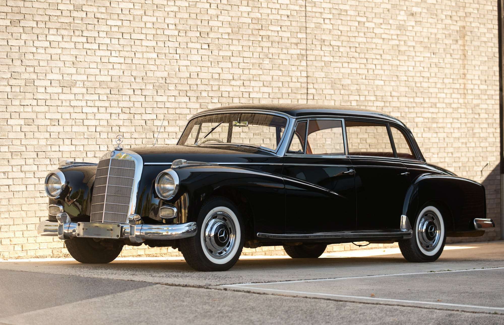 1959 Mercedes-Benz (W189) 300D 'Adenaeur'-Sold