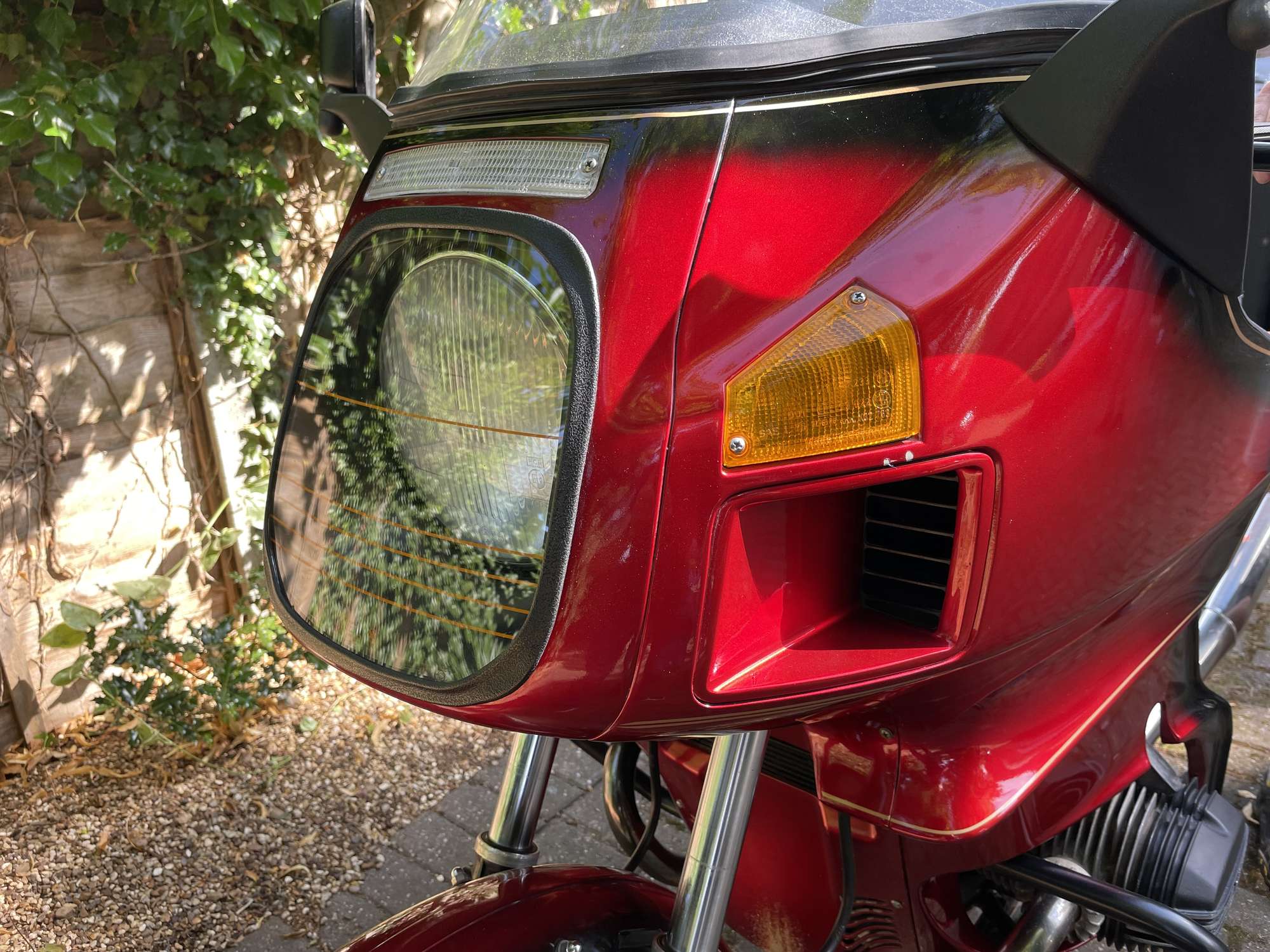 1981 BMW R100RT-Sold