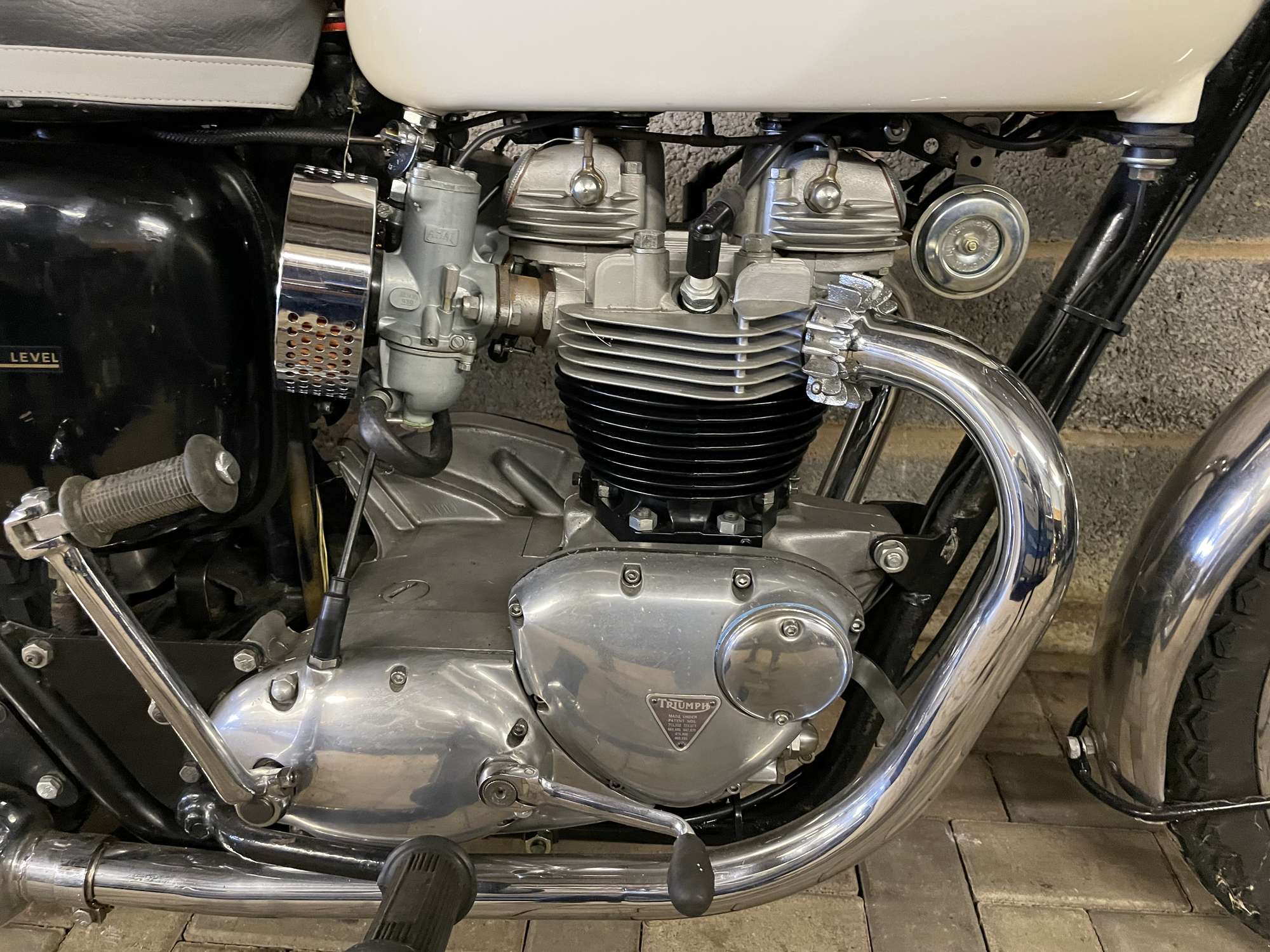 1966 Triumph T120R Bonneville 650cc-Sold