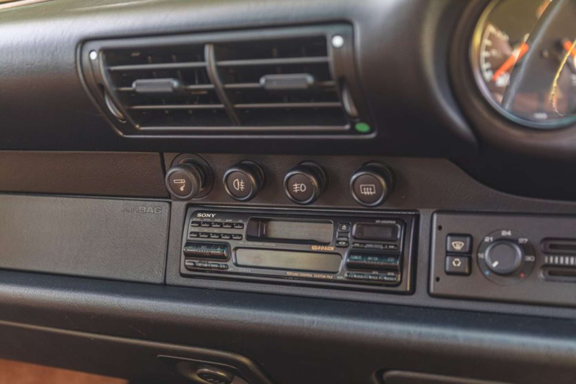 1995 Porsche 911 (993) C2 Tiptronic-Sold