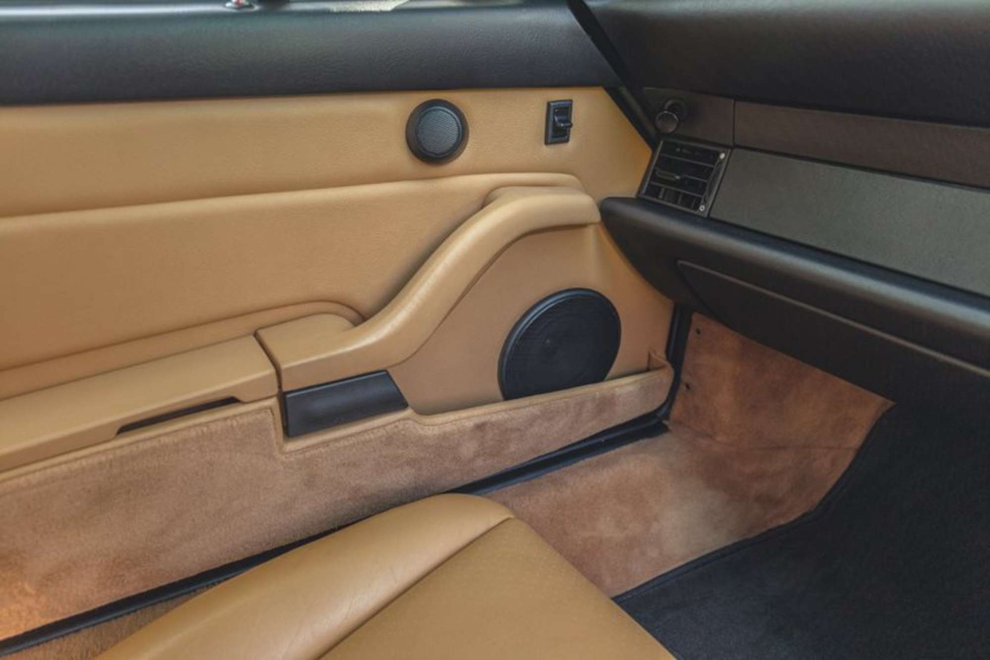 1995 Porsche 911 (993) C2 Tiptronic-Sold