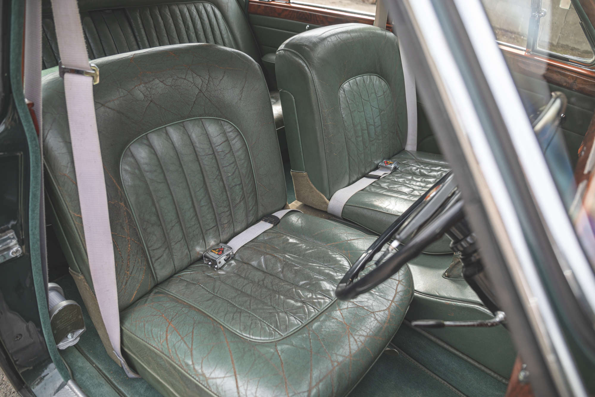 1961 Jaguar Mk2 3.4 - Manual O/D-Auction Lot