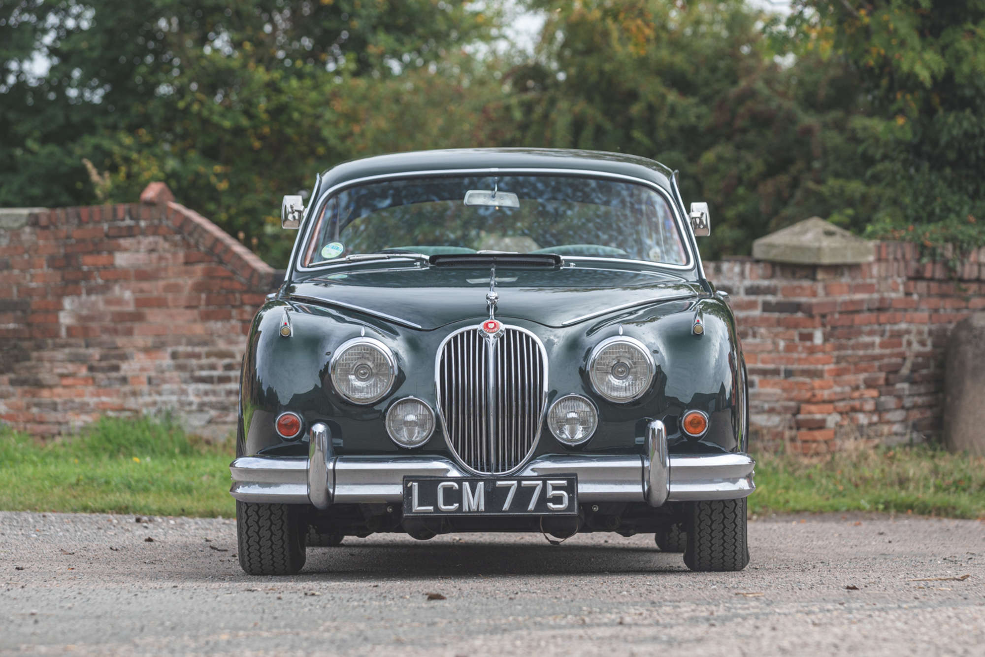 1961 Jaguar Mk2 3.4 - Manual O/D-Auction Lot