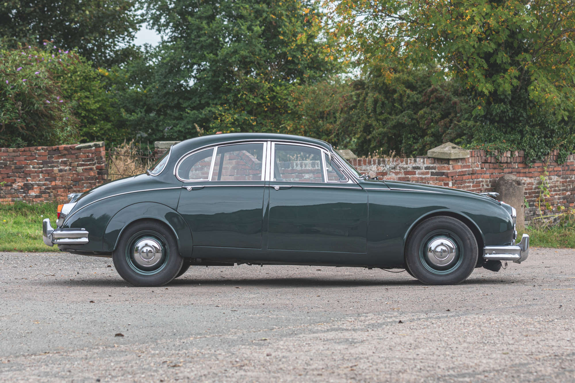 1961 Jaguar Mk2 3.4 - Manual O/D-Auction Lot
