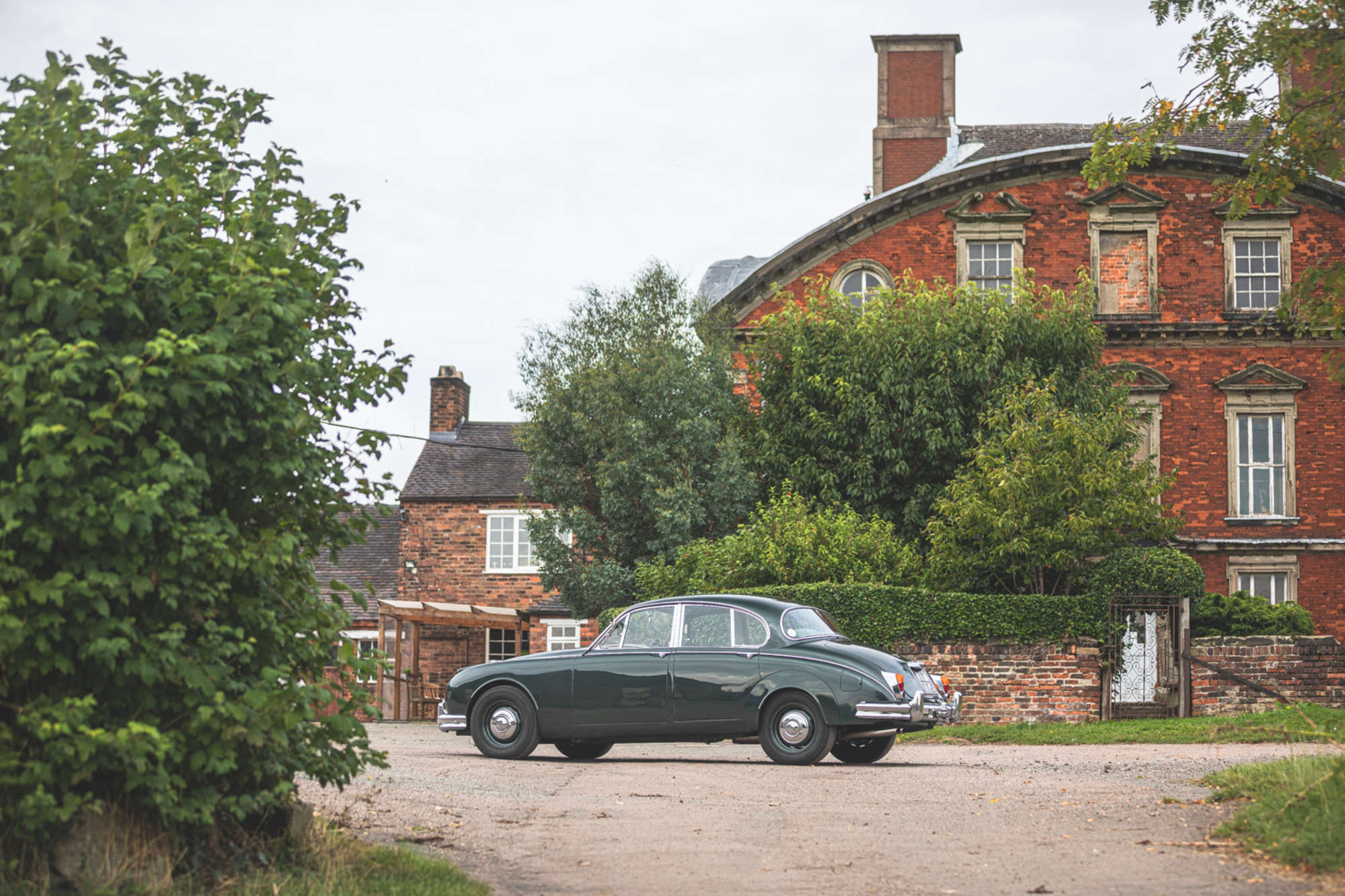 1961 Jaguar Mk2 3.4 - Manual O/D-Auction Lot
