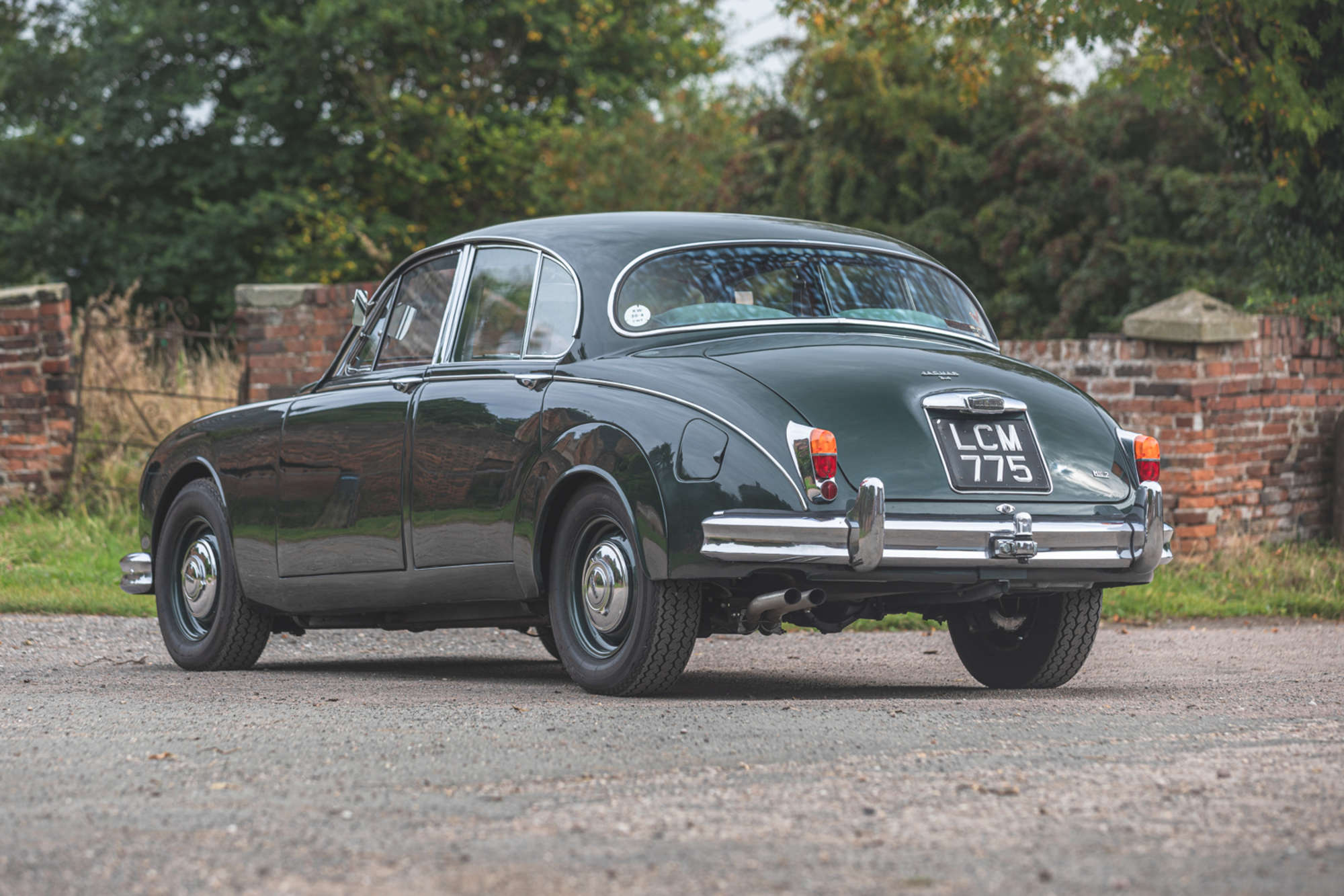 1961 Jaguar Mk2 3.4 - Manual O/D-Auction Lot