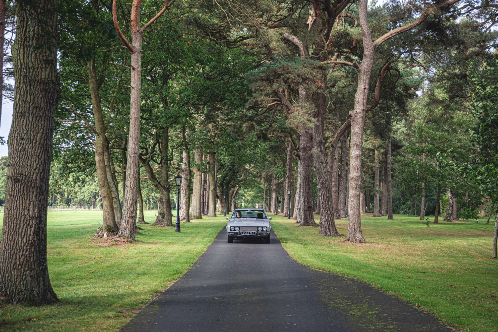1971 Jensen Interceptor FF II-Auction Lot
