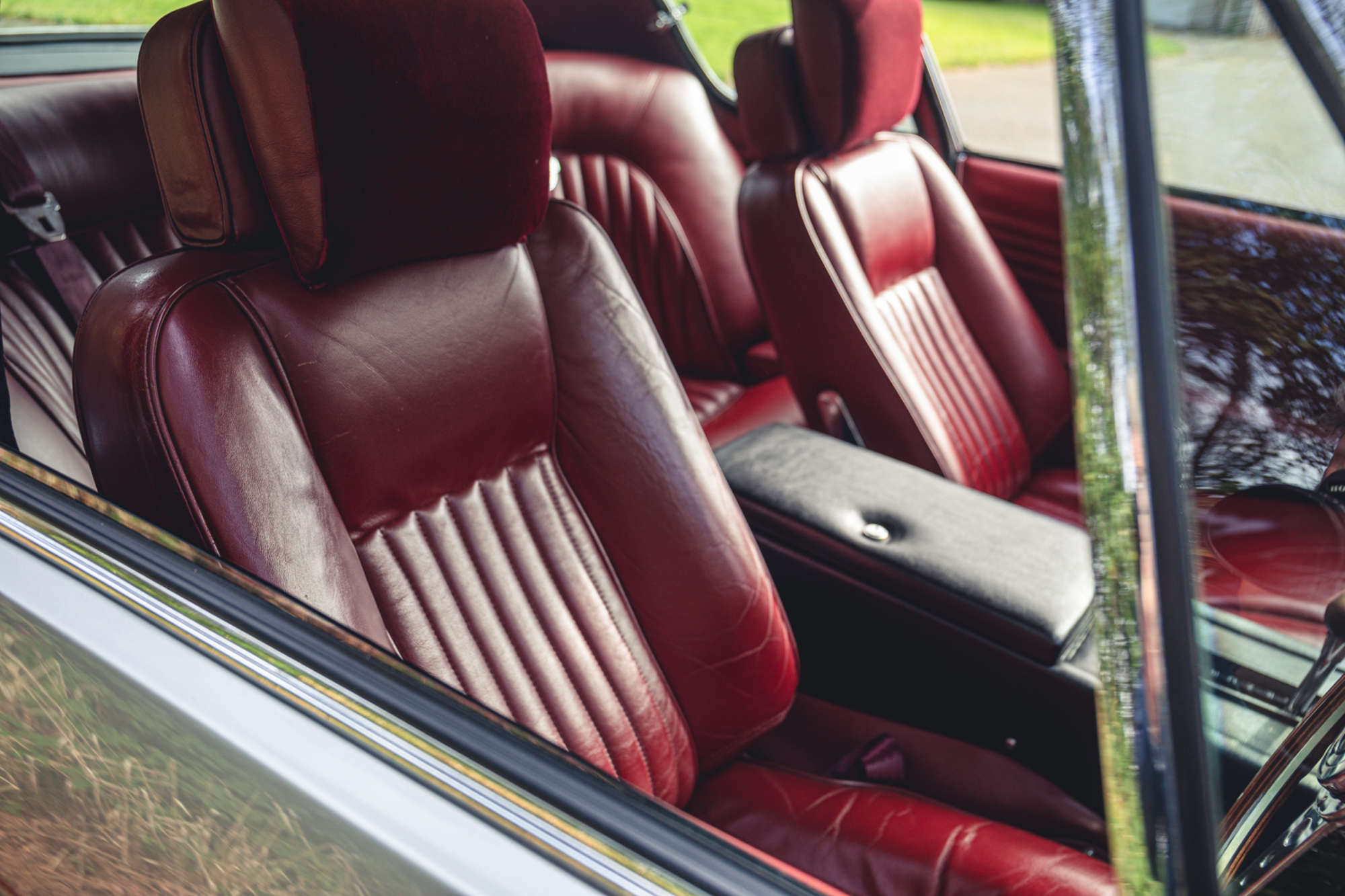 1971 Jensen Interceptor FF II-Auction Lot