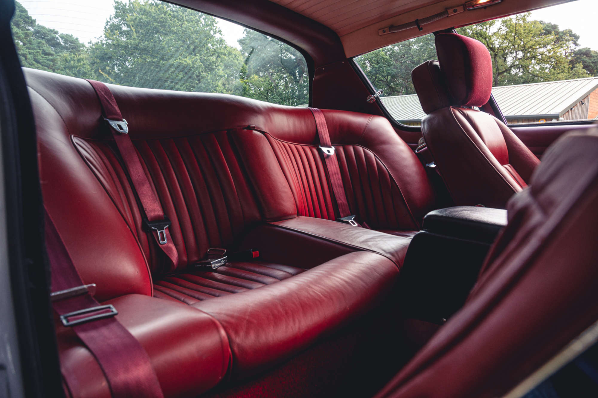 1971 Jensen Interceptor FF II-Auction Lot