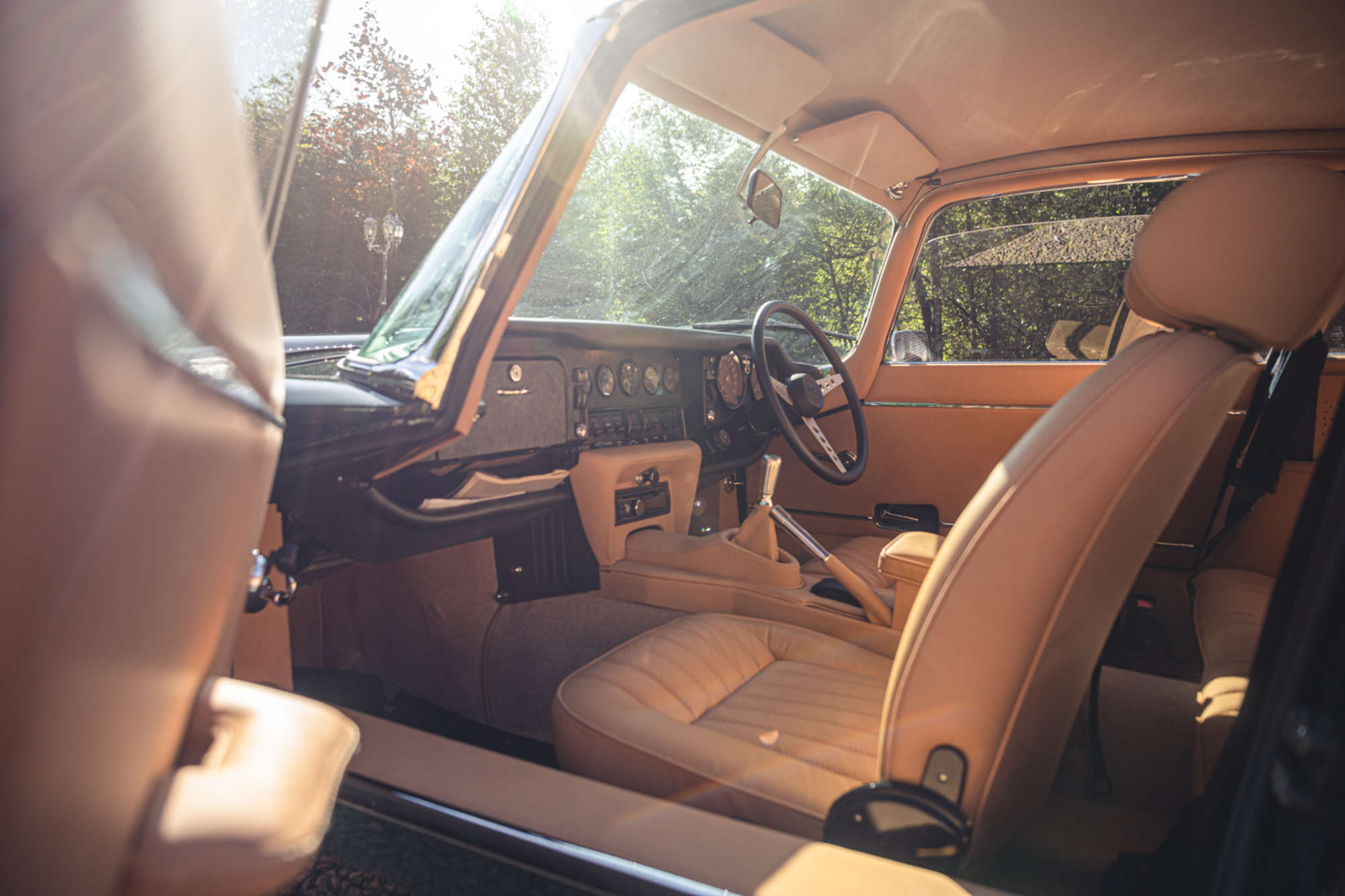 1970 Jaguar E-Type Series 3 V12 2+2 Coupe-Sold