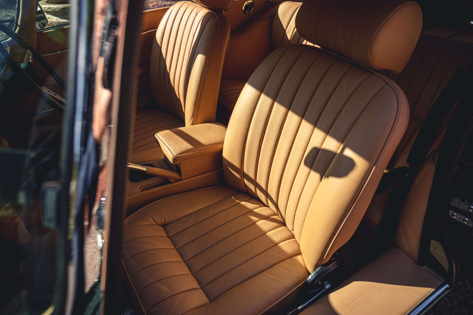 1970 Jaguar E-Type Series 3 V12 2+2 Coupe-Sold