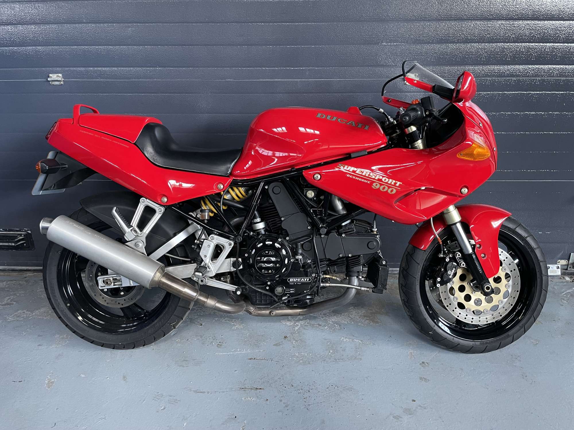 1993 Ducati 900SS CR-Sold