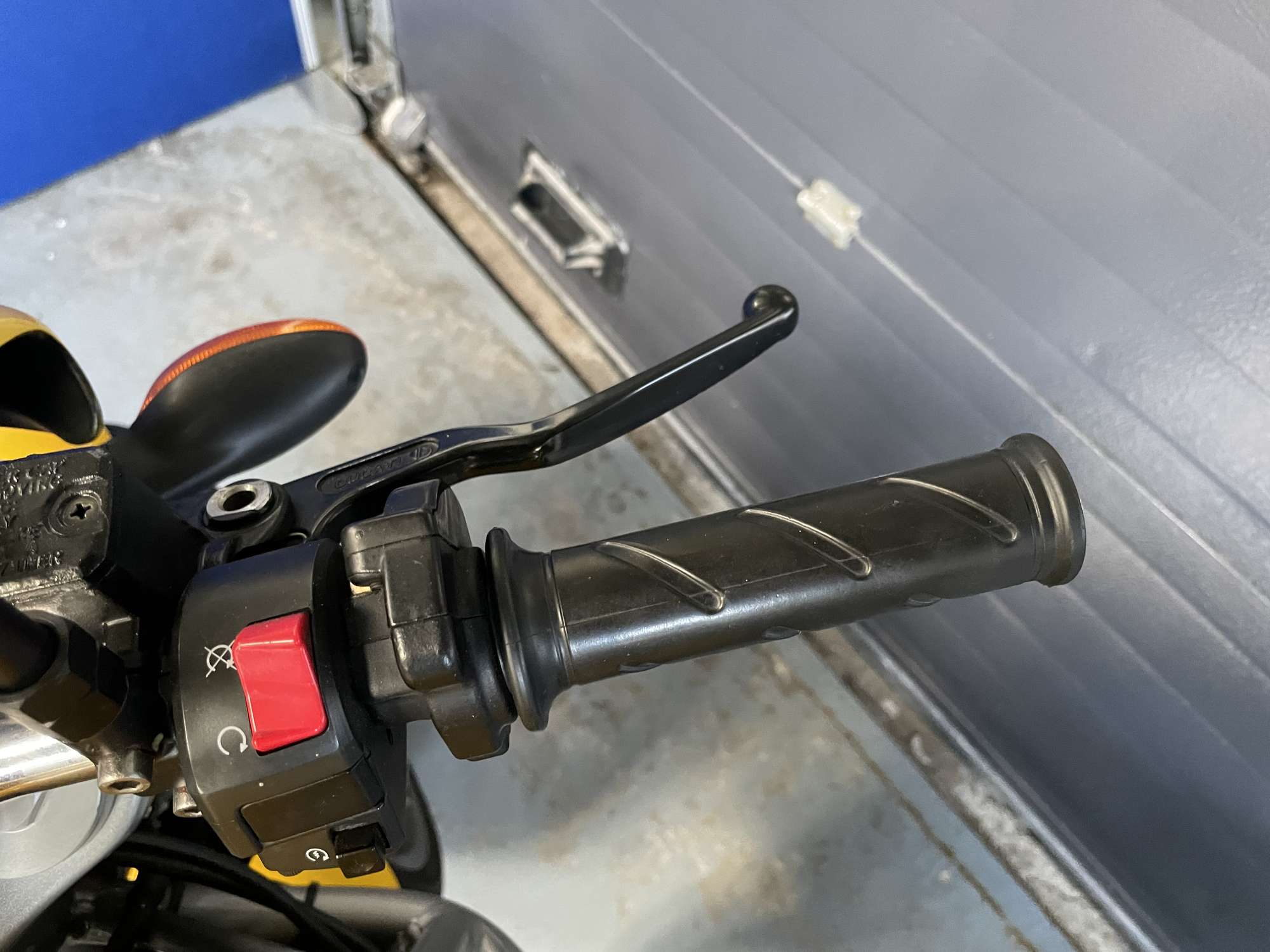 2005 Ducati M800 Monster-Auction Lot