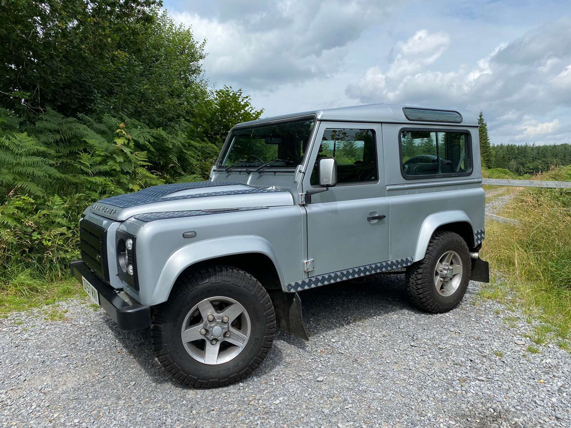 2007 Land Rover Defender 90 XS-Sold