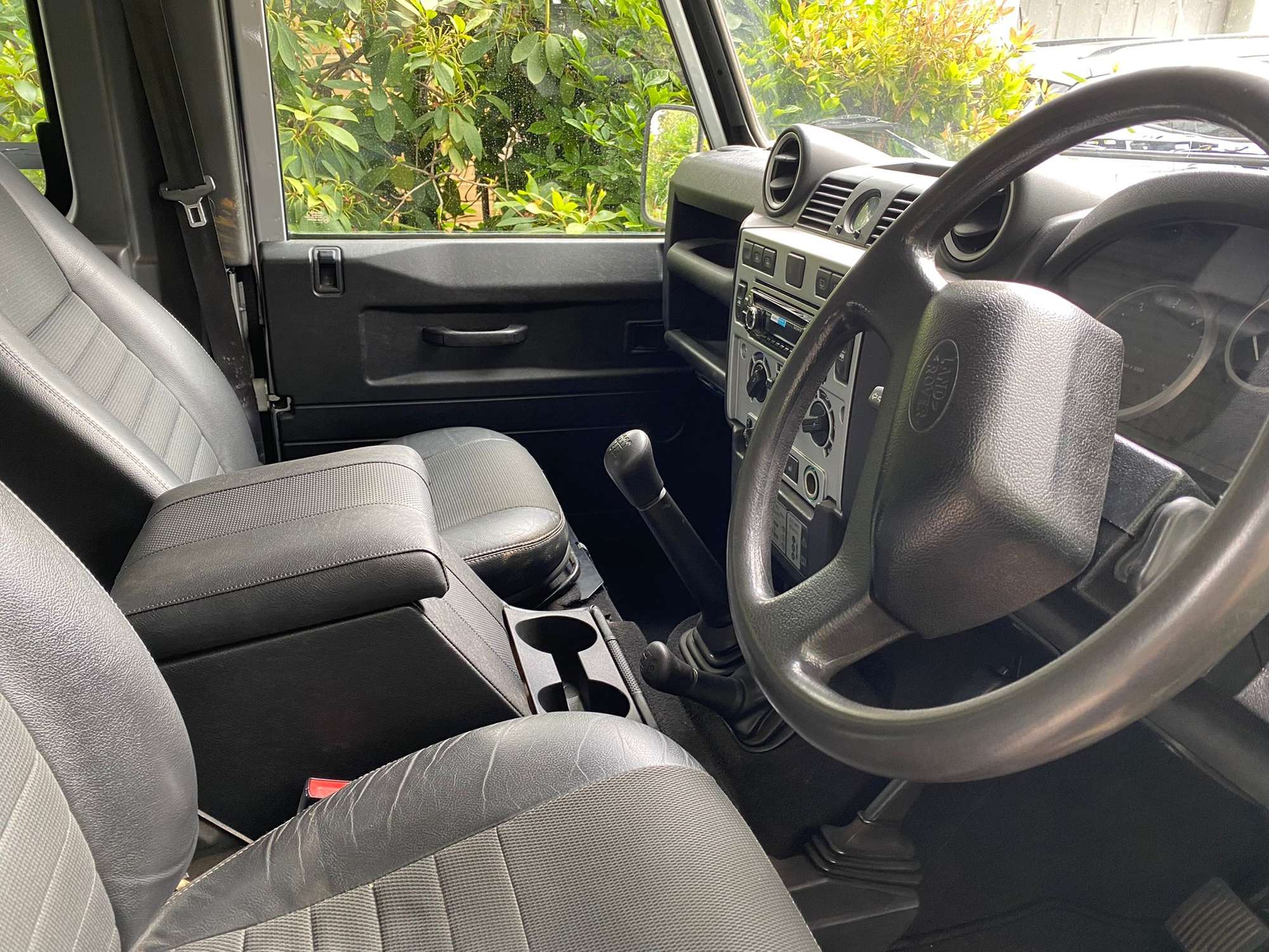 2007 Land Rover Defender 90 XS-Sold