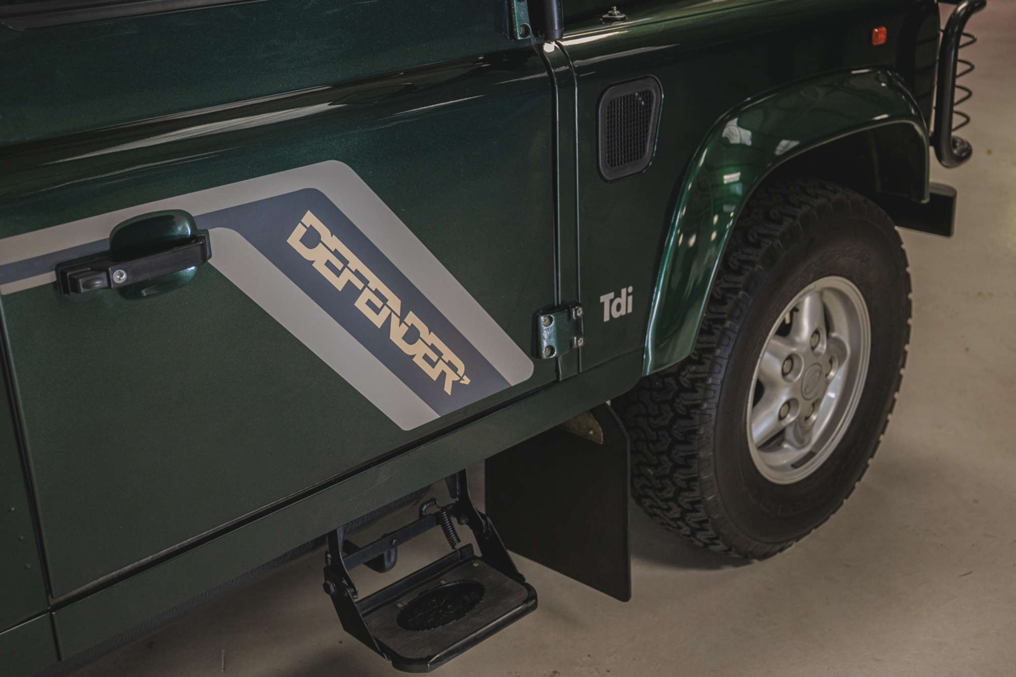 1995 Land Rover Defender 90 County Station Wagon 300 TDi-Sold