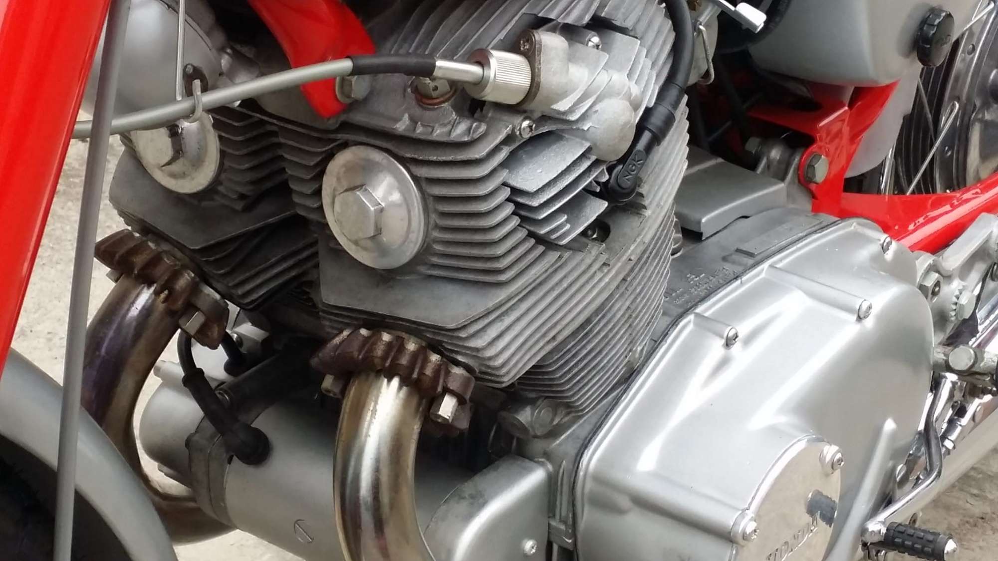 1965 Honda Super Hawk CB77 305cc-Sold