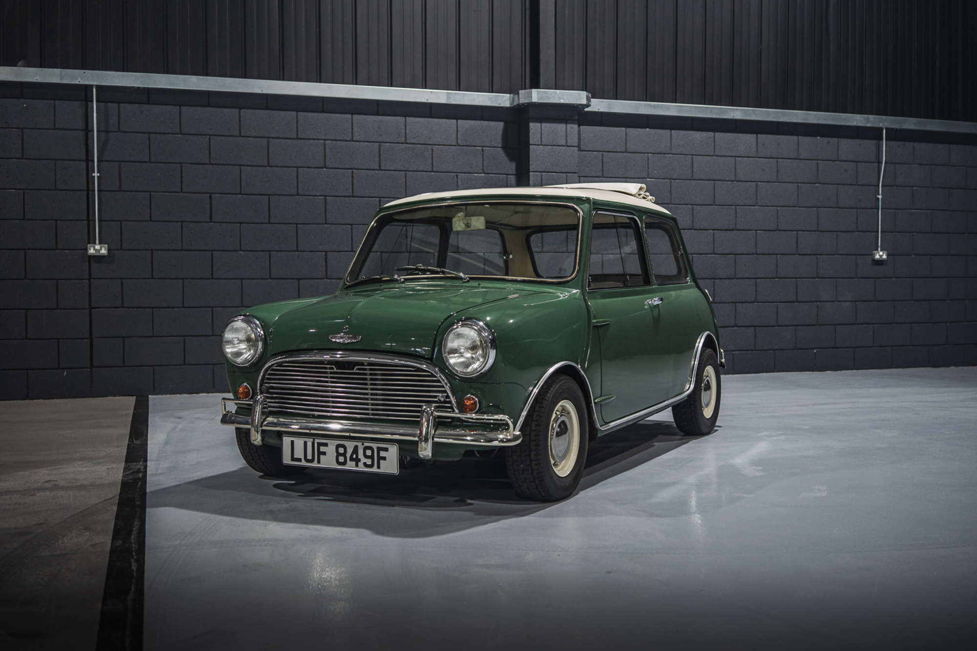 1967 Mini Cooper 1275 S-Sold