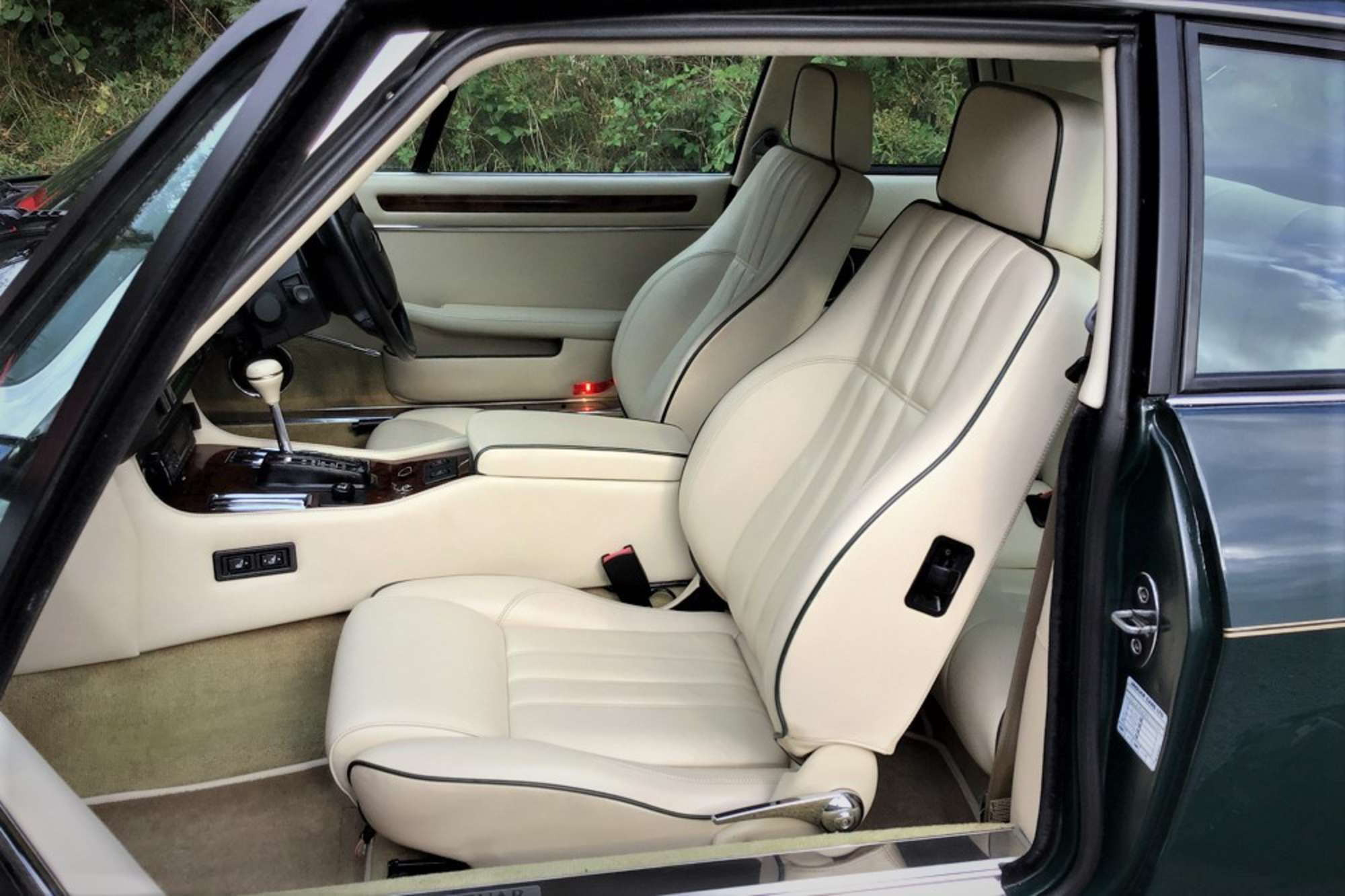 1990 Jaguar XJ-S Le Mans LE-Sold