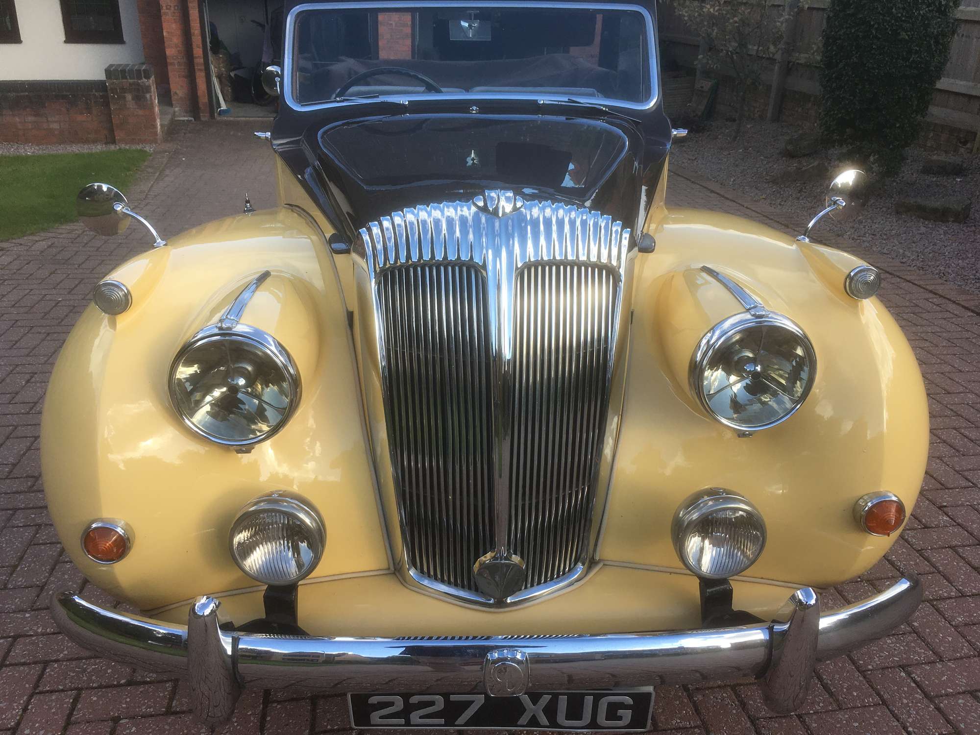 Daimler DB18 Special Sports DHC by Barker -Auction Lot