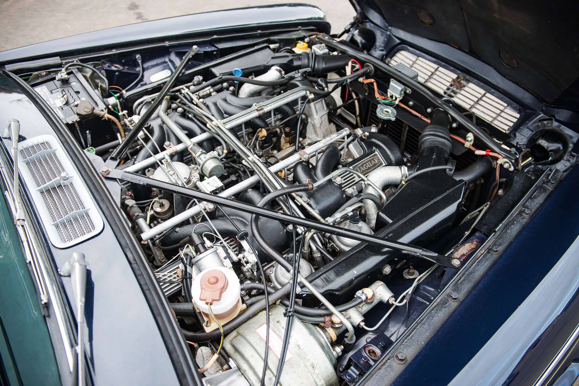 1974 Jaguar XJ12L (LWB) 5.3 Series 2-Sold