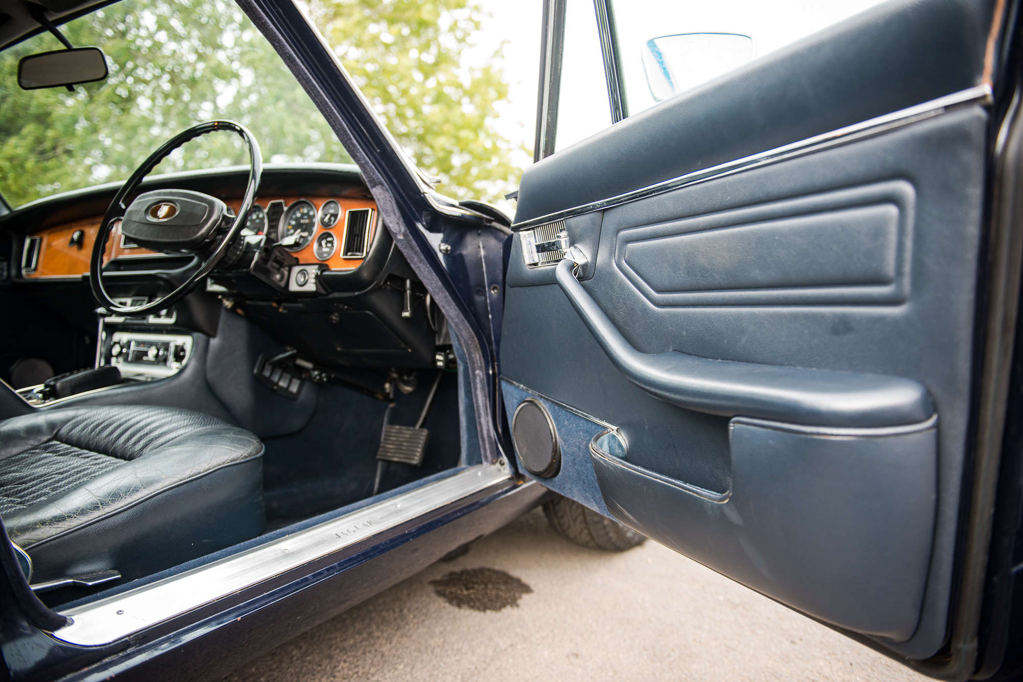 1974 Jaguar XJ12L (LWB) 5.3 Series 2-Sold