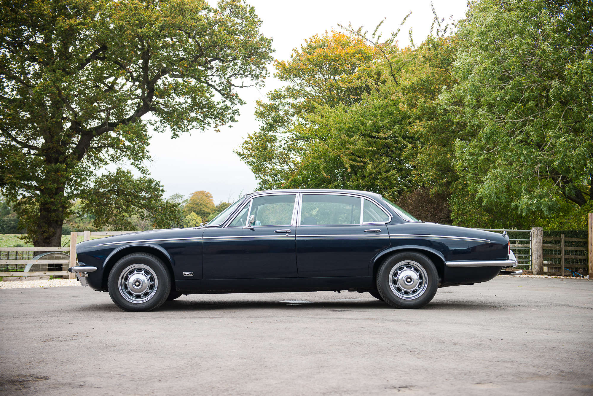 1974 Jaguar XJ12L (LWB) 5.3 Series 2-Sold