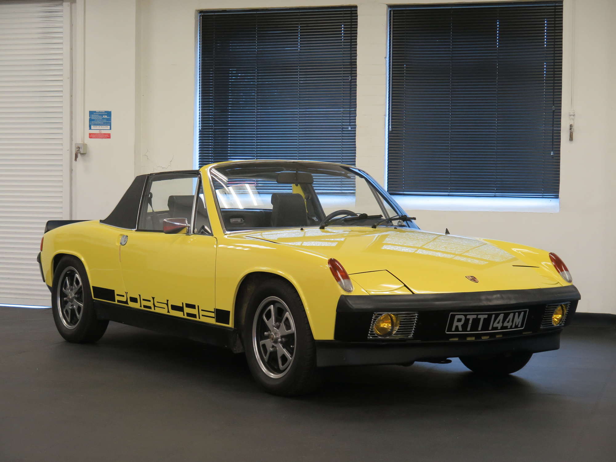 1974 Porsche 914-Sold