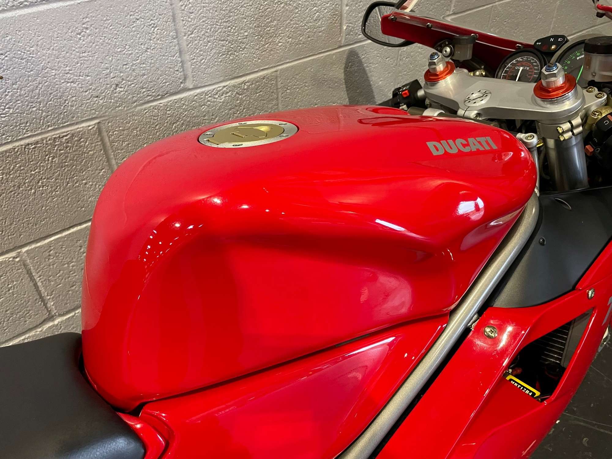 c2001 Ducati 748 Biposto 748cc-Auction Lot