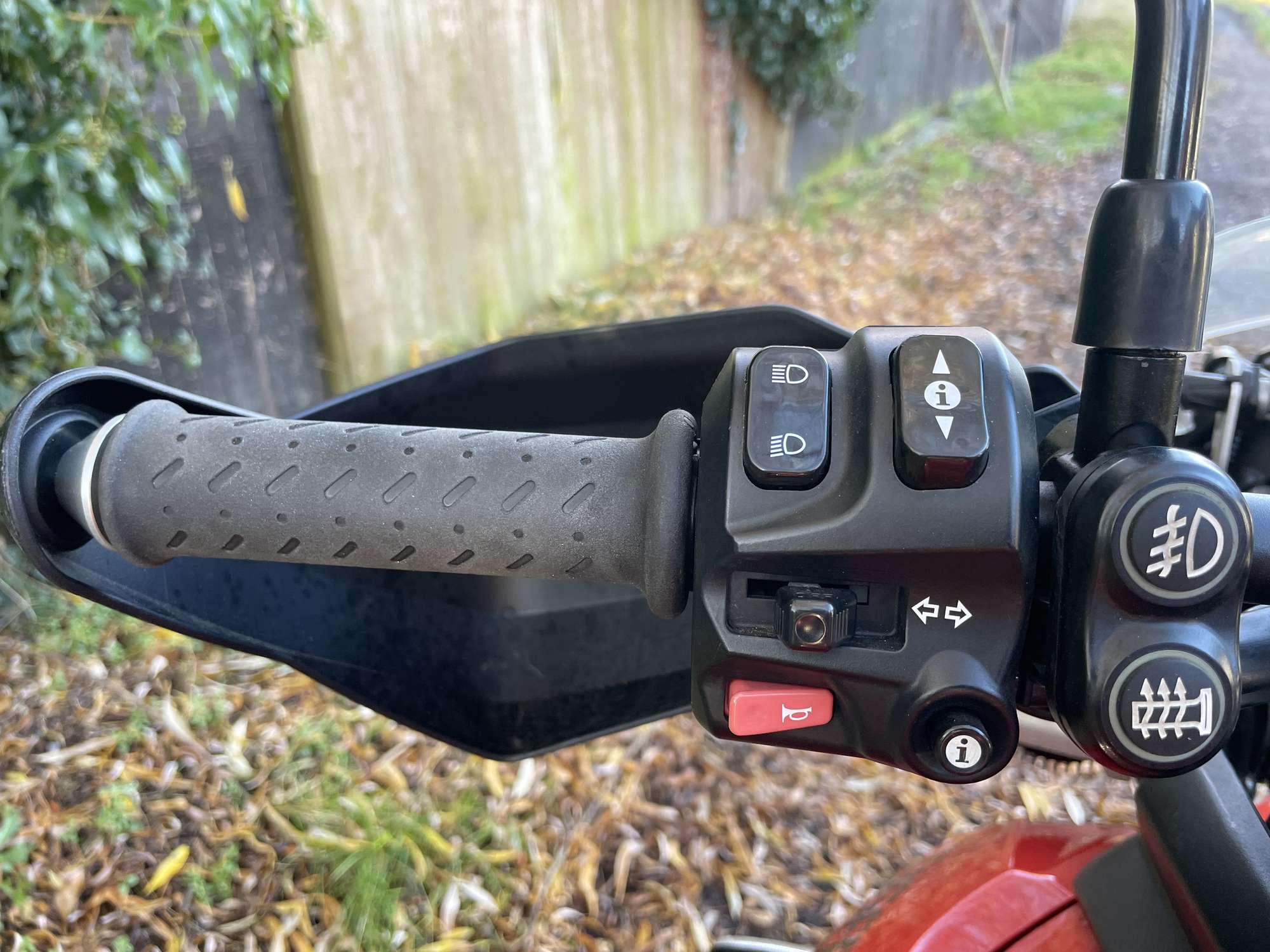 2015 Triumph Tiger 800 XRT 800cc-Auction Lot