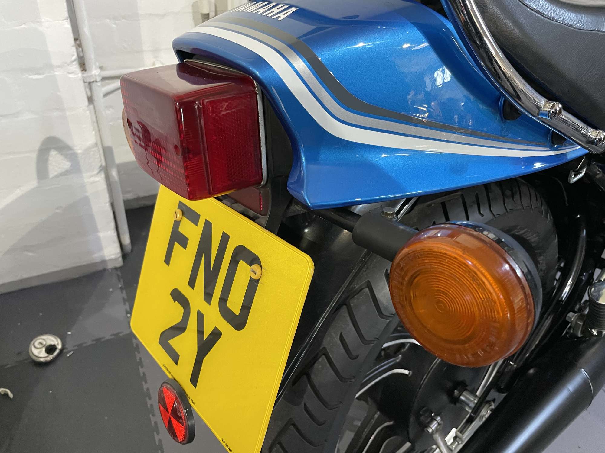 1982 Yamaha RD350 LC 350cc-Sold